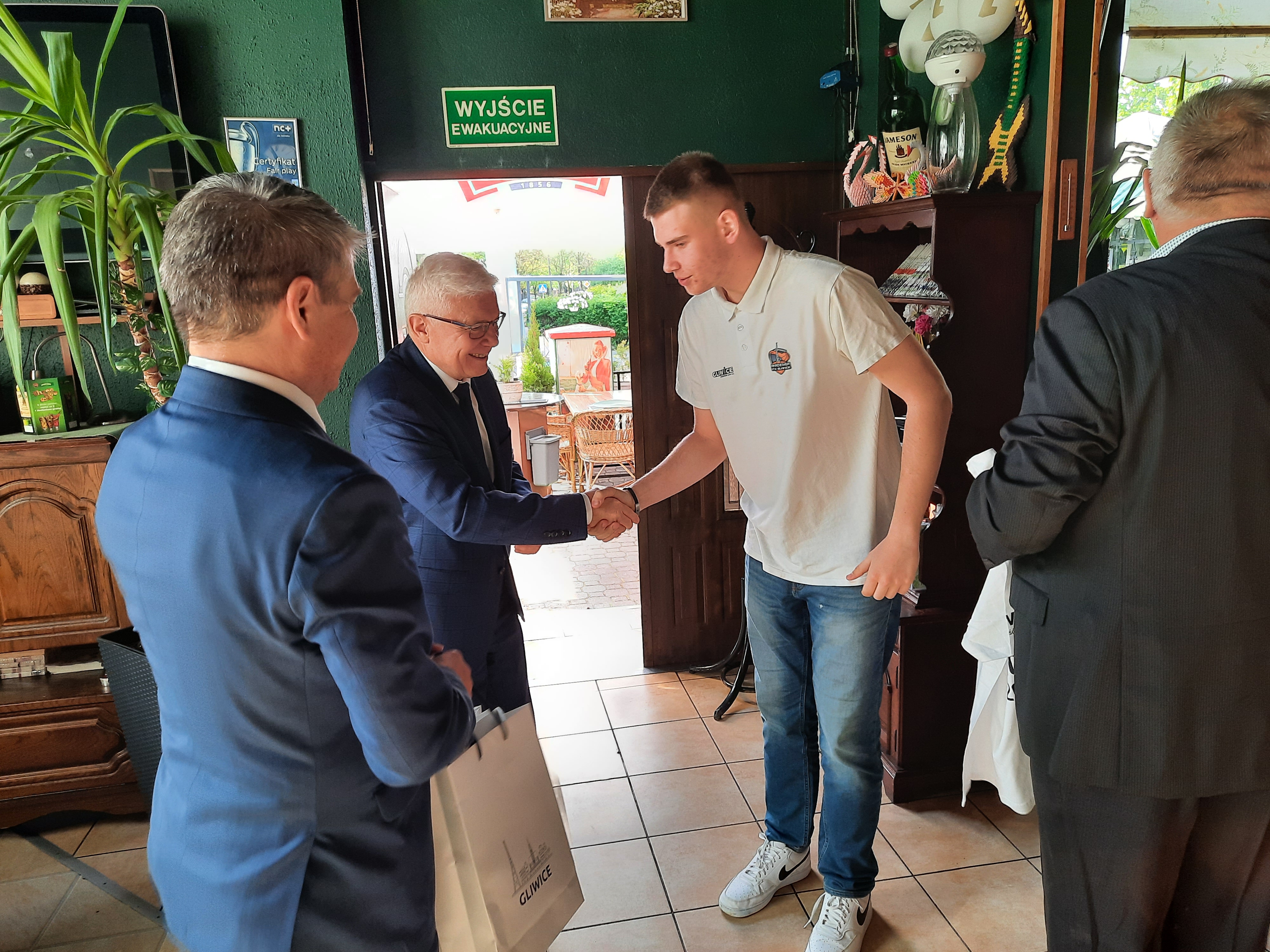 fot. UM Gliwice Drużyna juniorów Akademii GTK