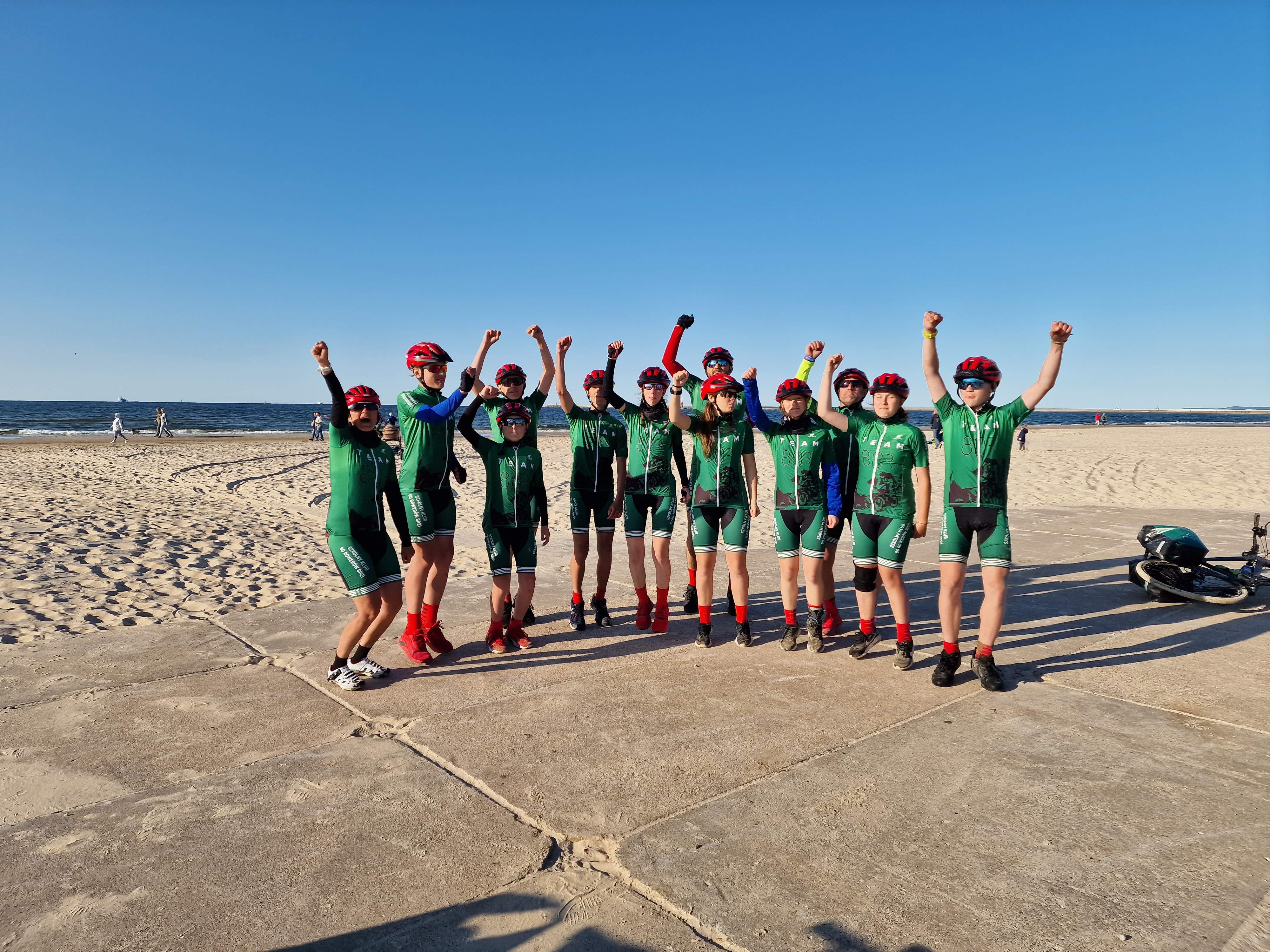 Fot. archiwum prywatne Wolontariusze na plaży w Świnoujściu