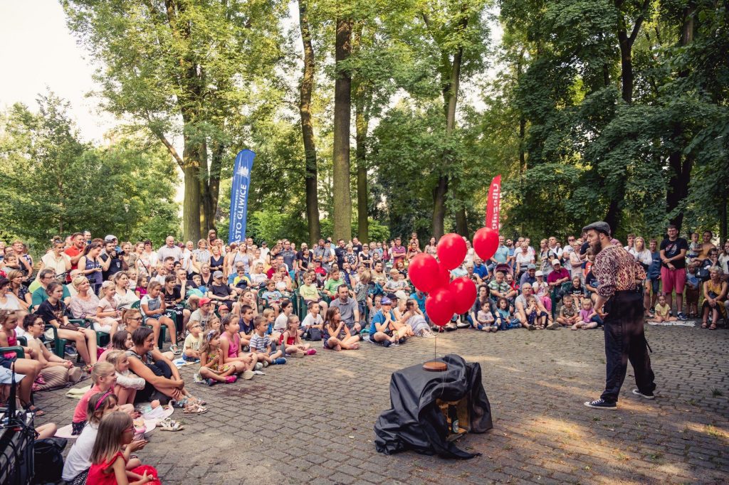 Fot. materiały organizatora przedstawienie w plenerze