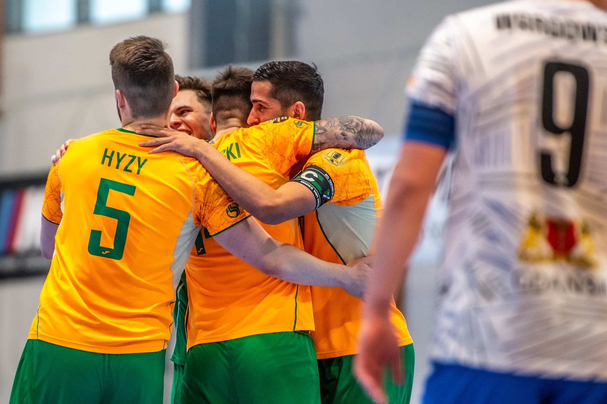 Fot. K. Kuroń/ KS Sośnica Gliwice Przytulający się zawodnicy