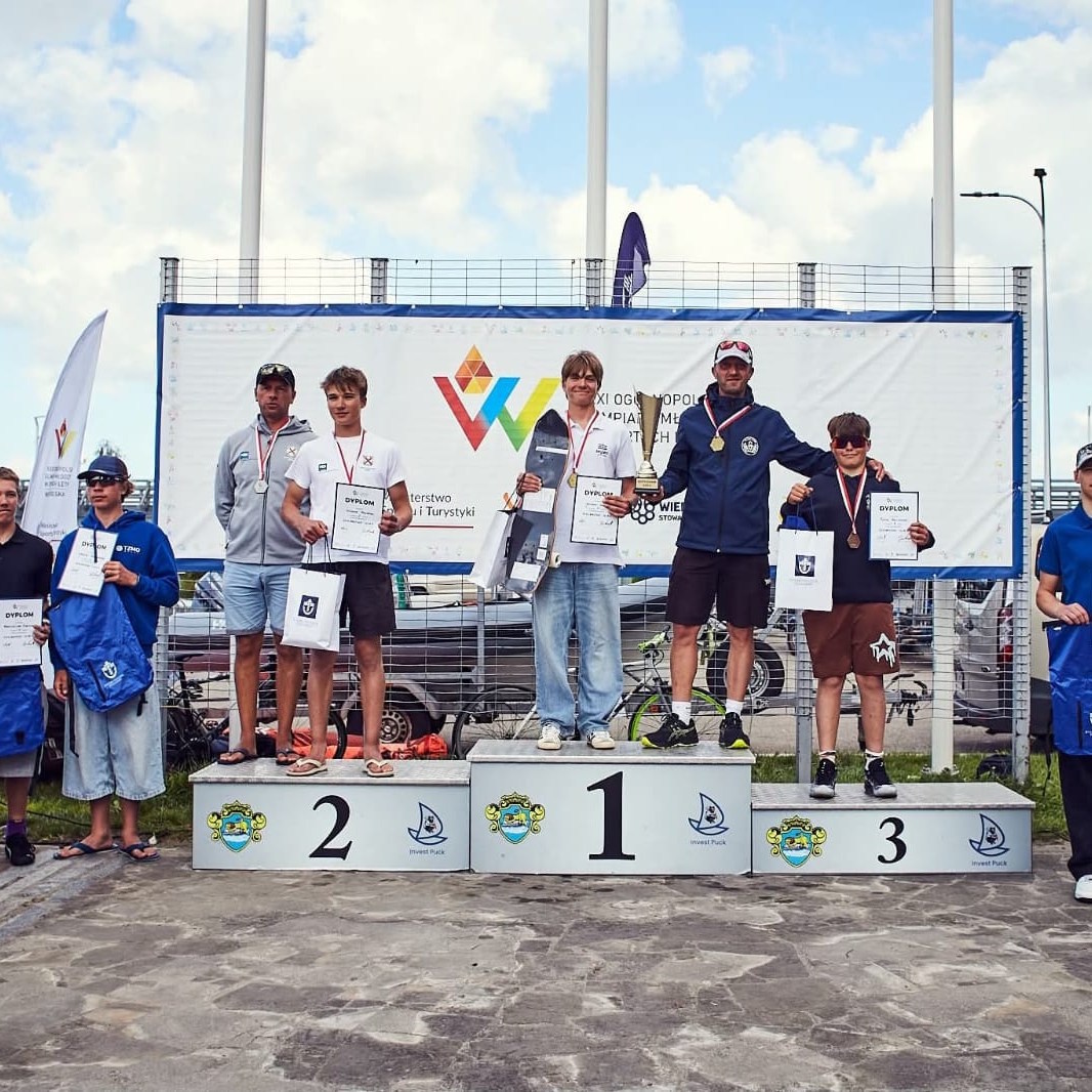 Fot. Klub Wodny Garland/Facebook Piotr na podium