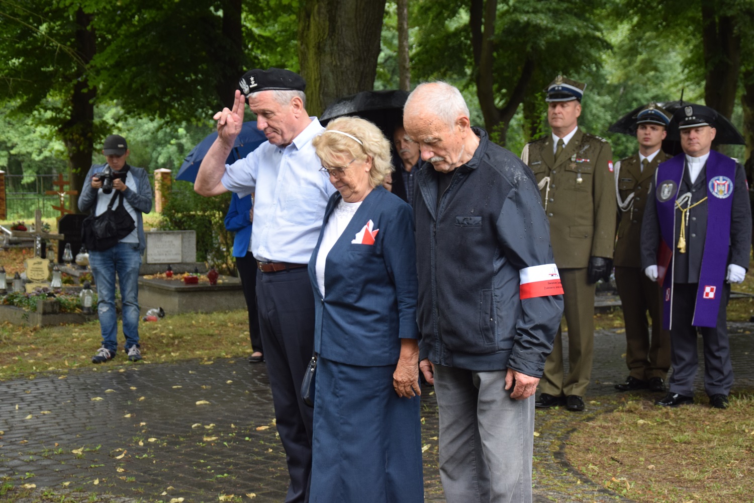 Fot. Danuta Mikoda/IPN Złożenie kwiatów