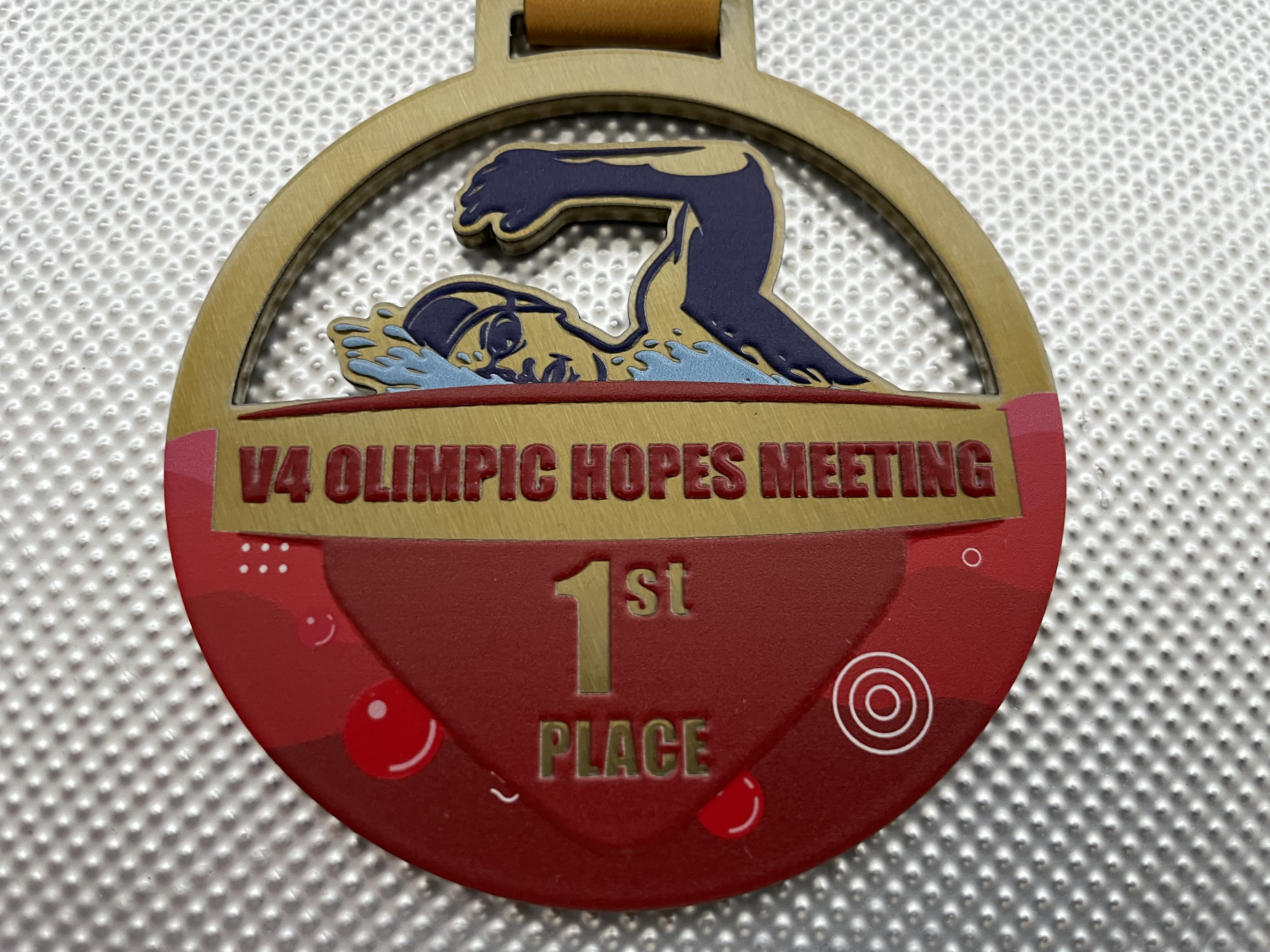 Fot. materiały Klubu Pływackiego "Sikret" Gliwice Złoty medal Kuby