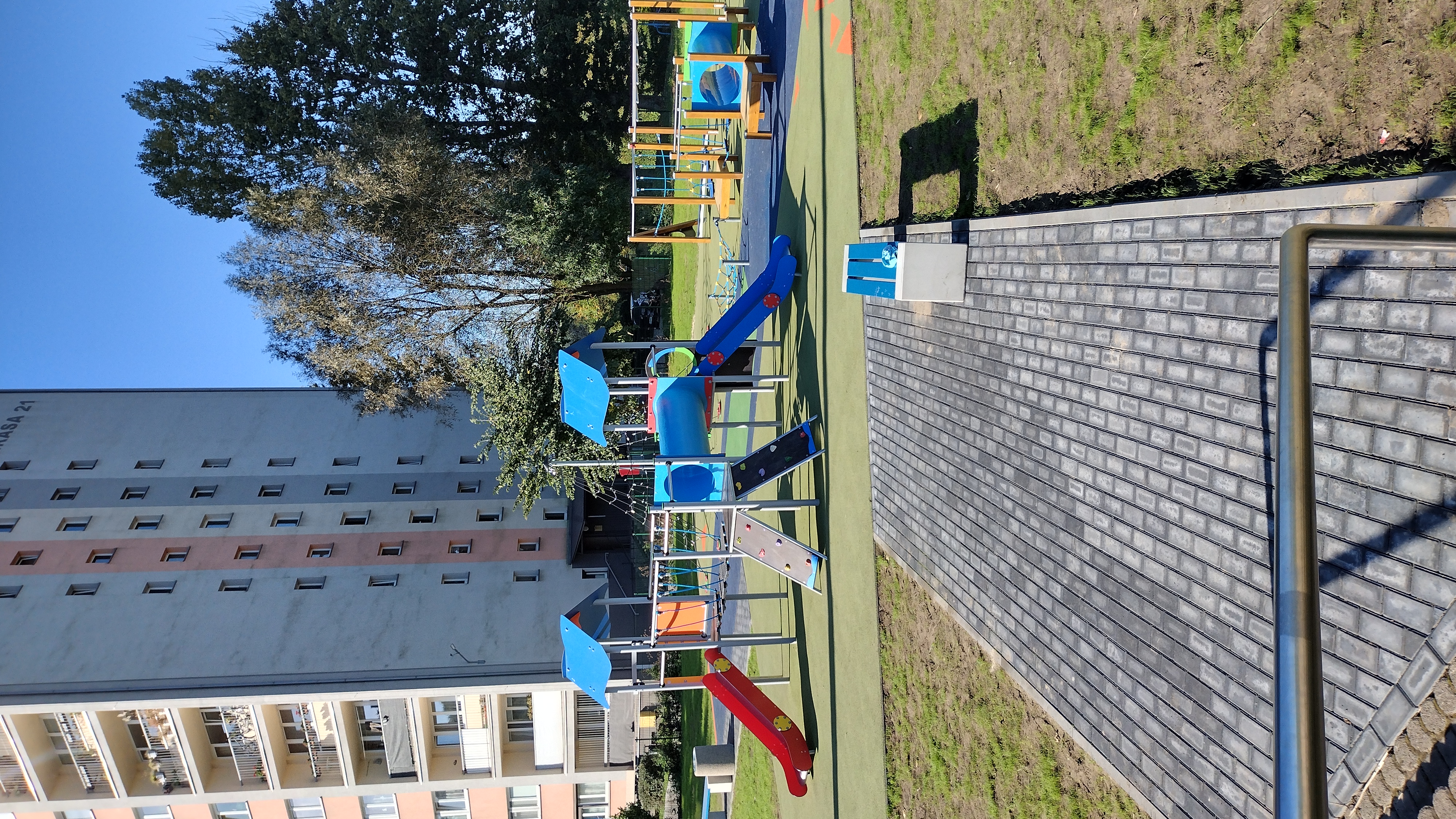 Fot. materiały ZSO nr 5 plac zabaw na Sikorniku