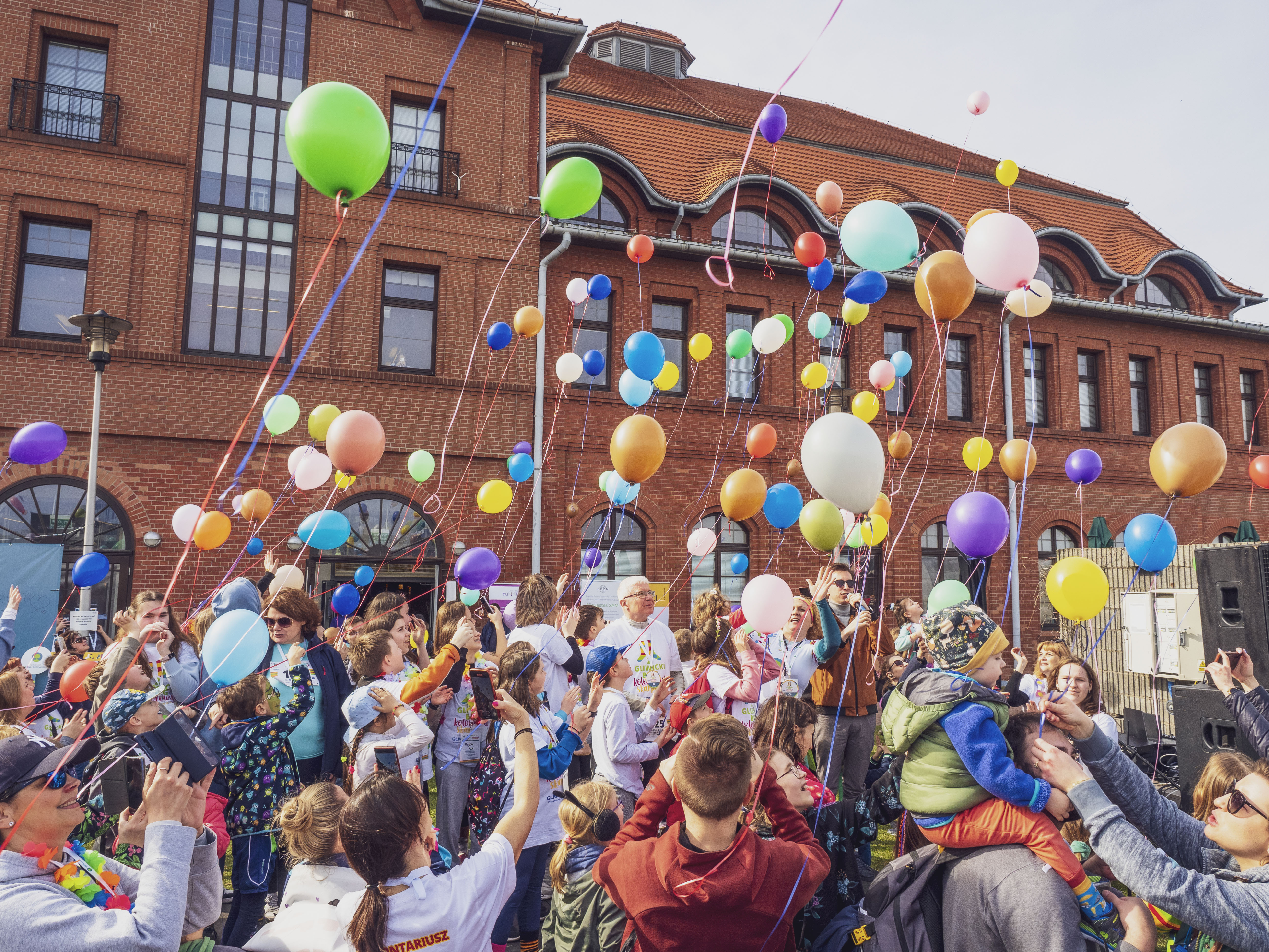 Fot. G.Ożga/UM Gliwice lecące w niebo balony