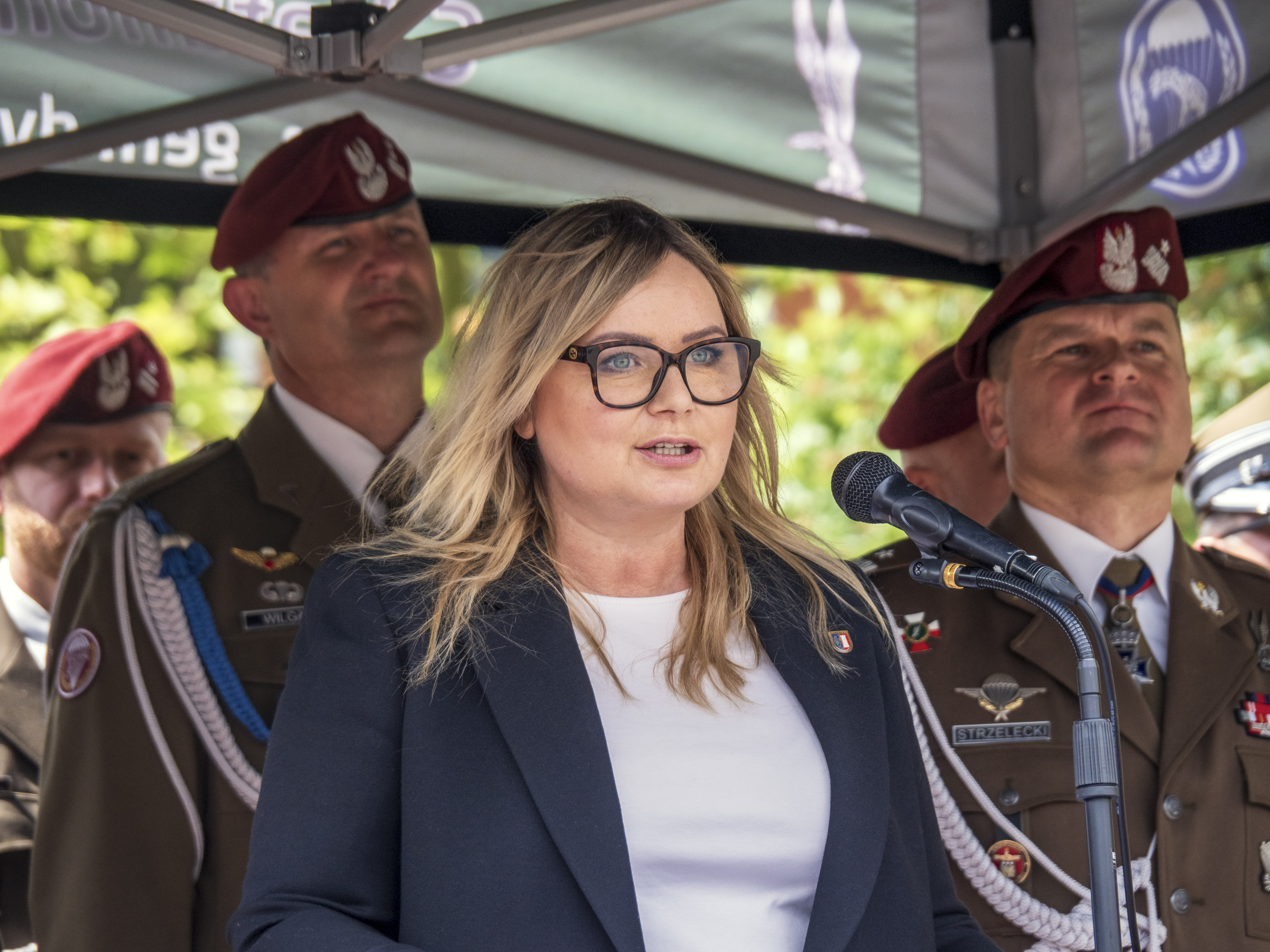 Fot. G.Ożga/UM Gliwice Katarzyna Kuczyńska-Budka, prezydent Gliwic i żołnierze