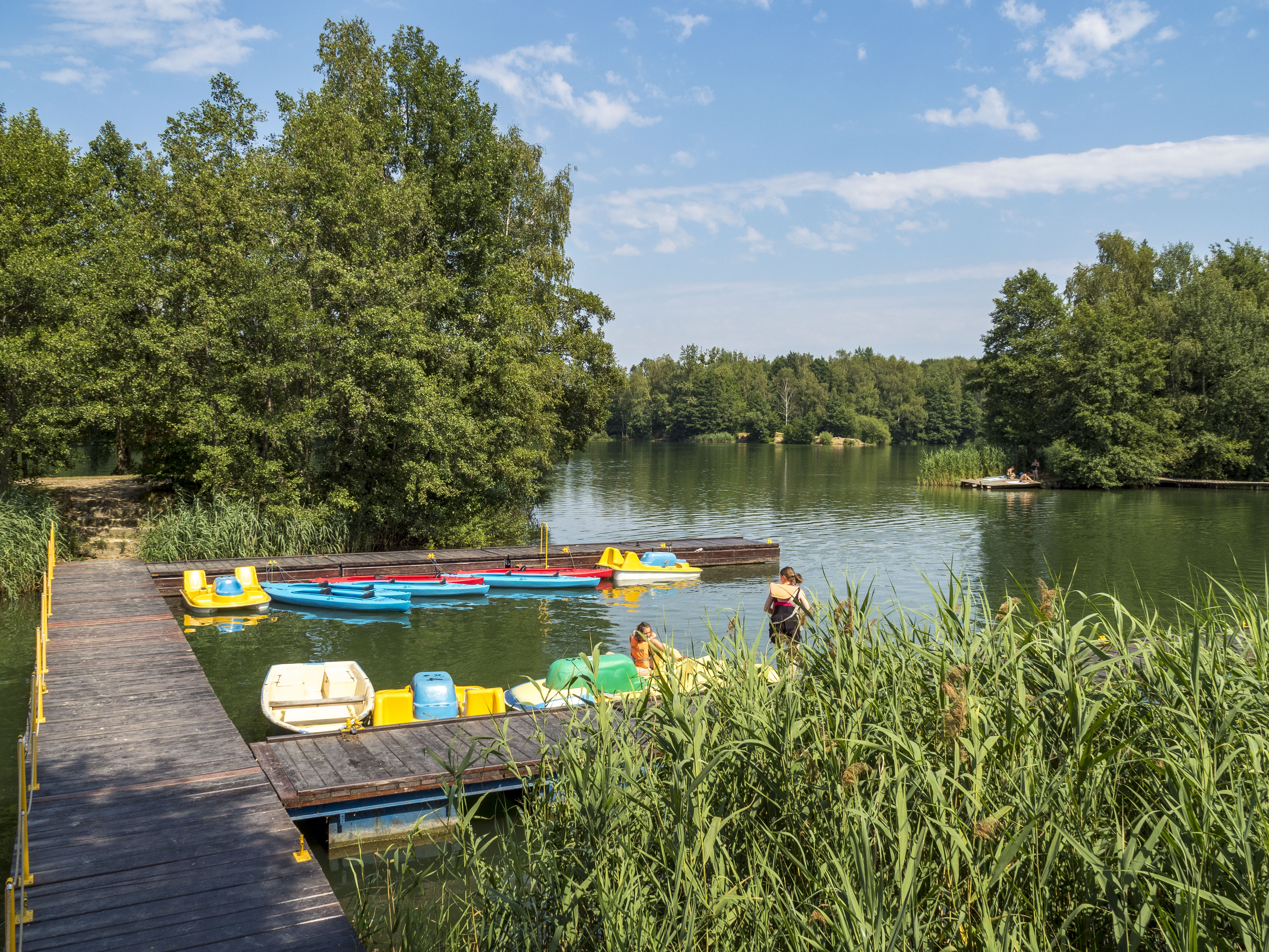fot. G. Ożga / UM Gliwice pomost z łódkami