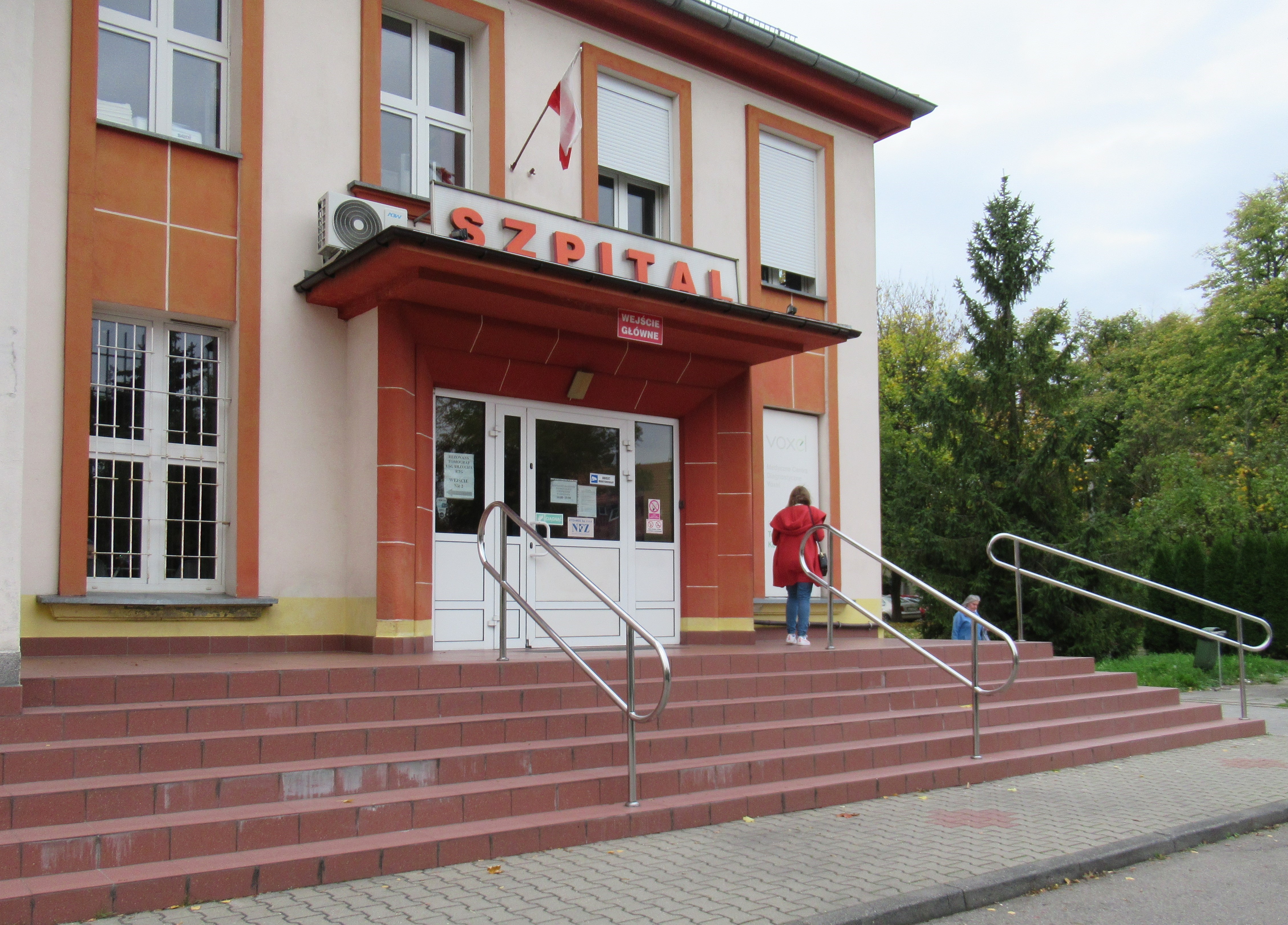 Szpital przy ul. Radiowej 2. Fot. A. Ginał Szpital przy ul. Radiowej 2