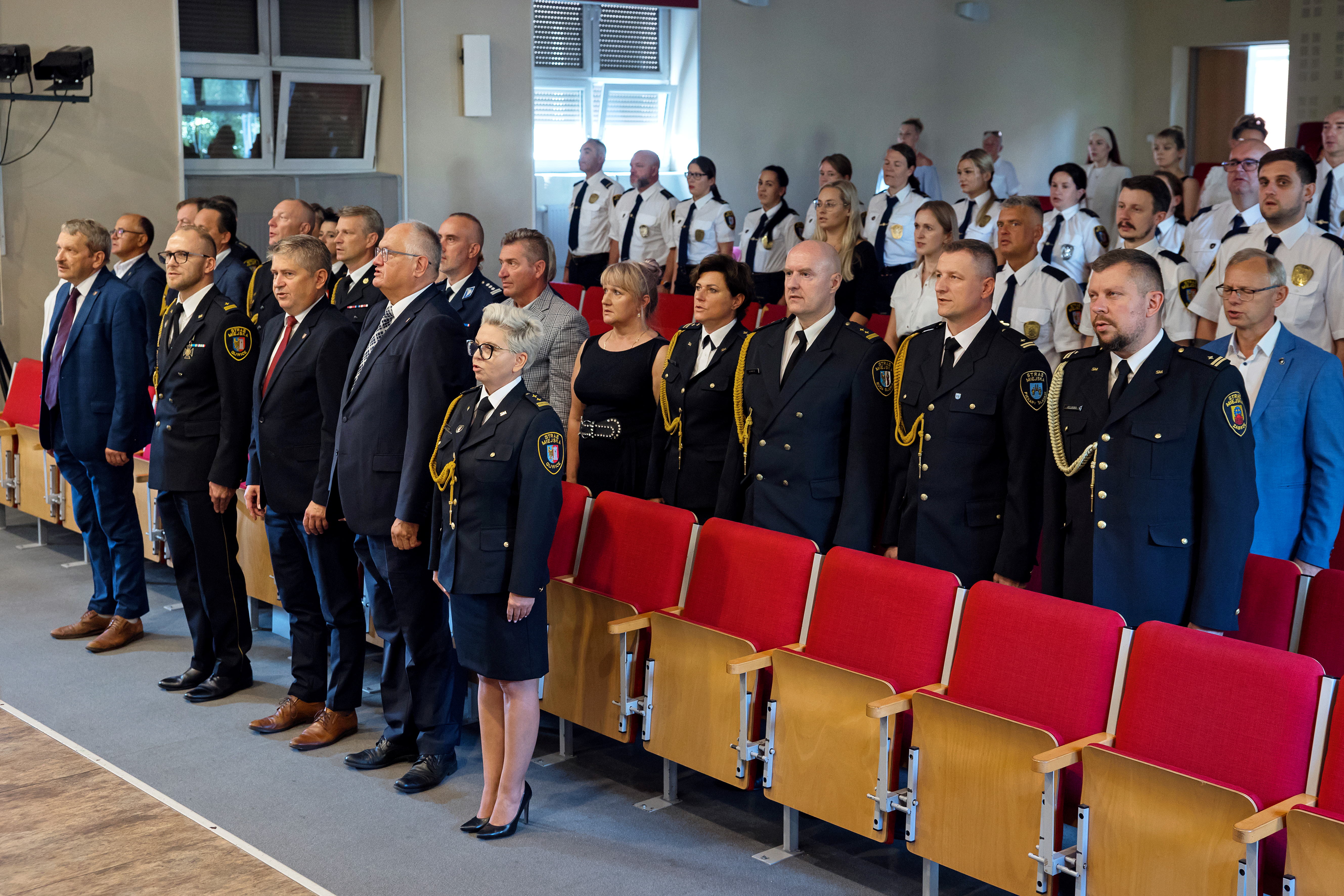 Fot. D. Nita-Garbiec/ UM w Gliwicach Goście odśpiewujący hymn narodowy