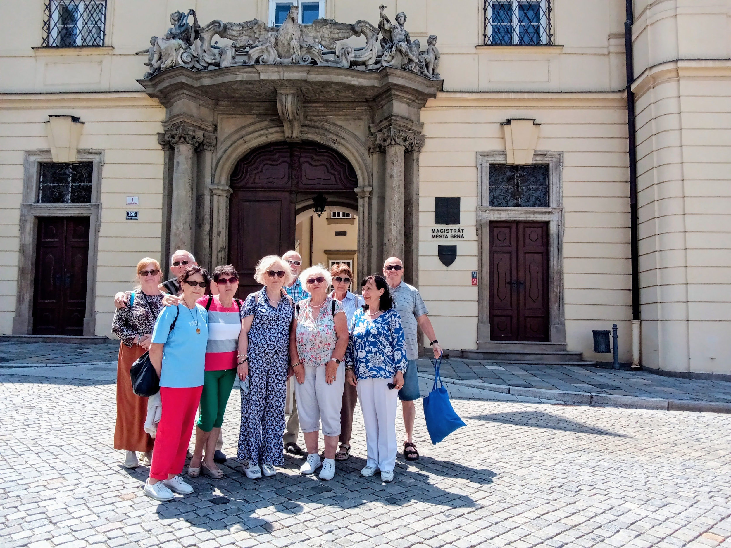 Fot. materiały UTW w Gliwicach Grupa seniorów w Czechach