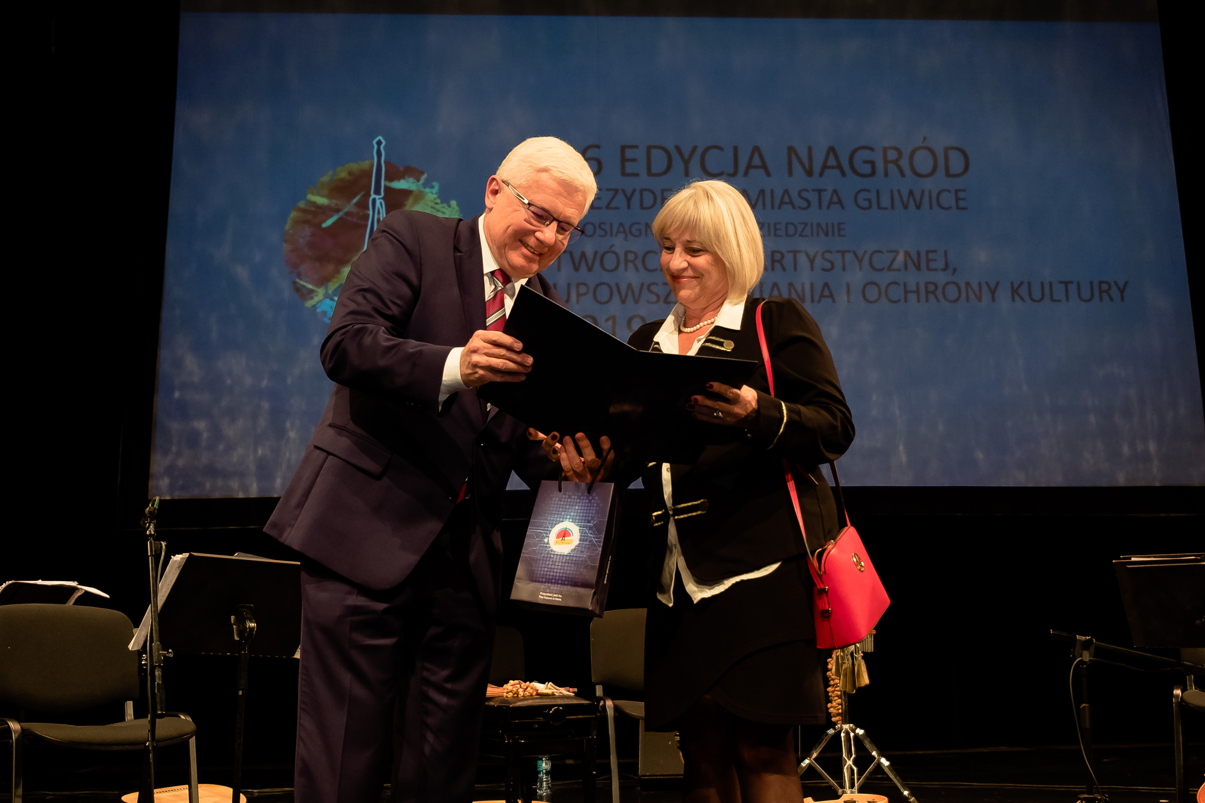 Marta Zajączyńska-Kowalska z wiceprezydentem Adamem Neumannem