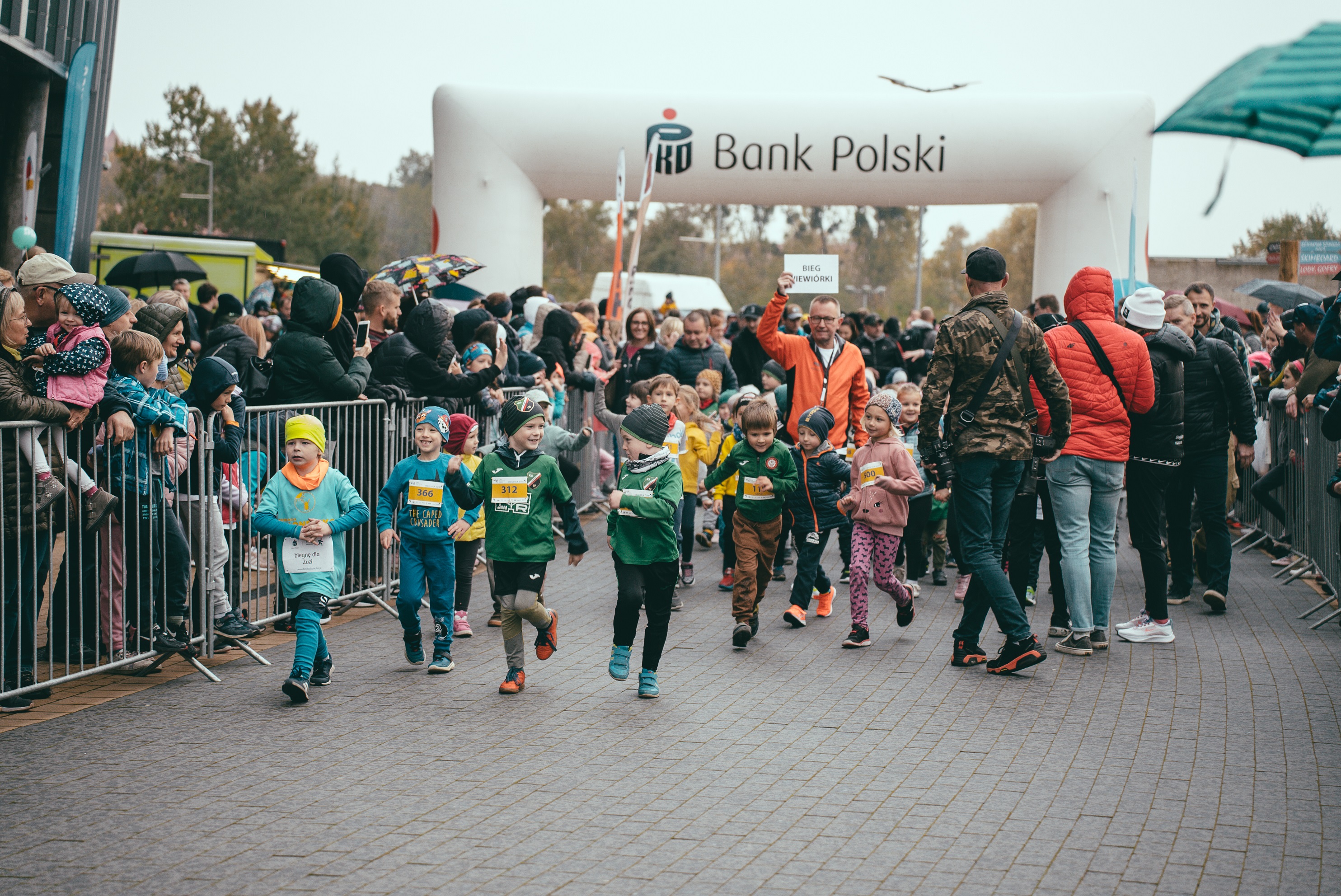 Fot. M. Baranowski/ UM w Gliwicach Biegnące dzieci