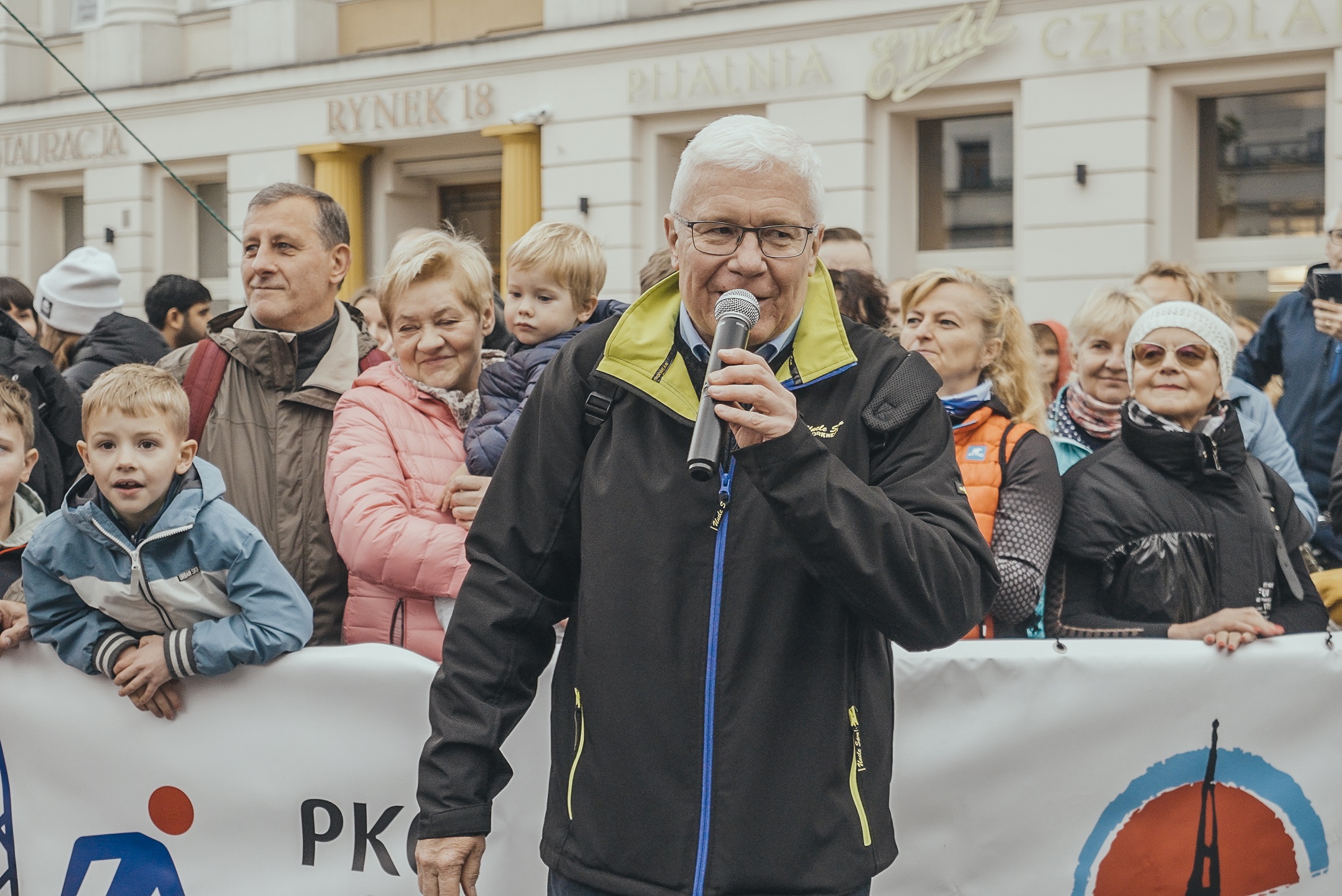 Fot. M. Baranowski/ UM w Gliwicach Prezydent Gliwic, Adam Neumann przemawiający podczas wydarzenia
