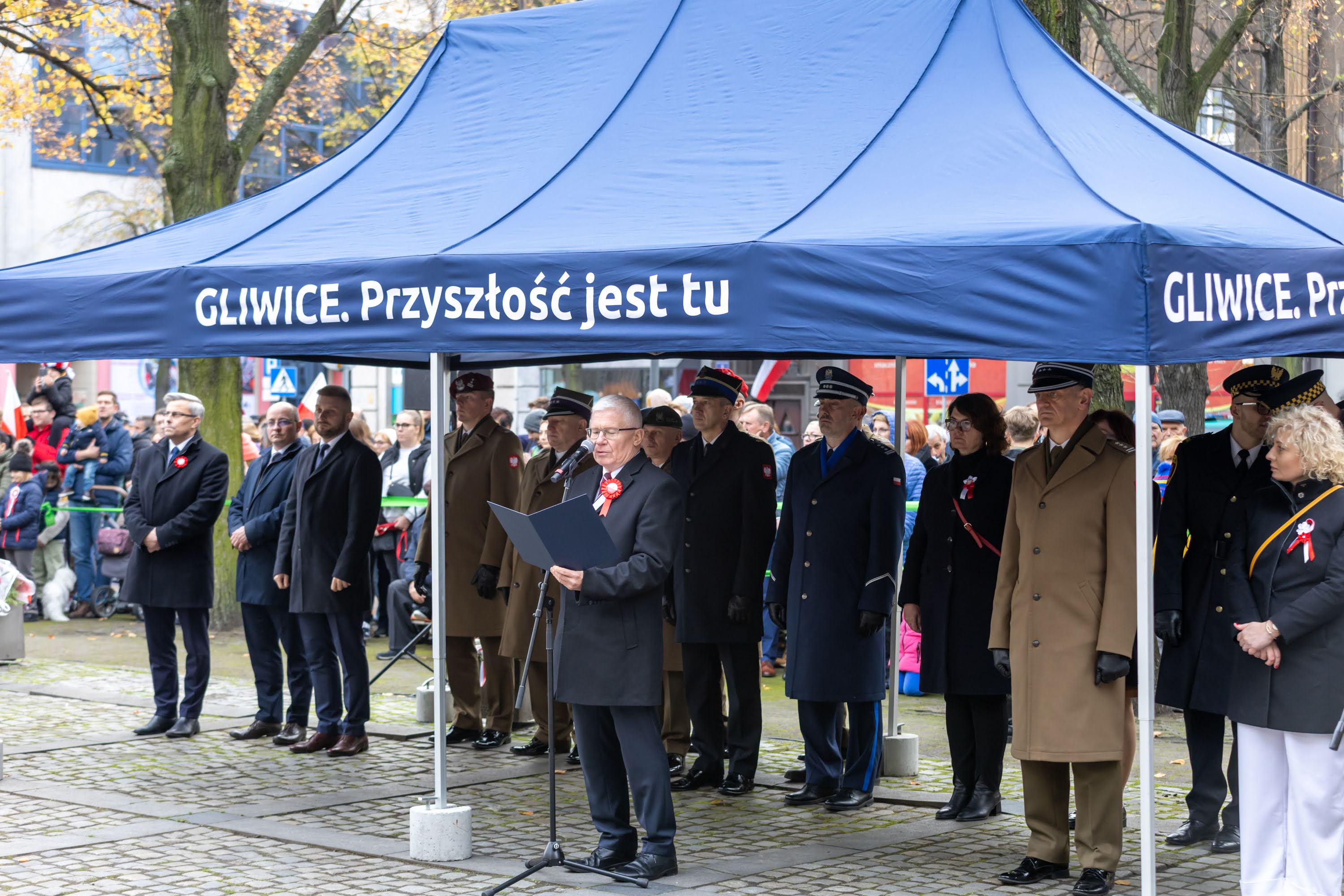 Fot. K. Krzemiński/krzeminskifoto.com Prezydent Gliwic Adam Neumann podczas przemówienia