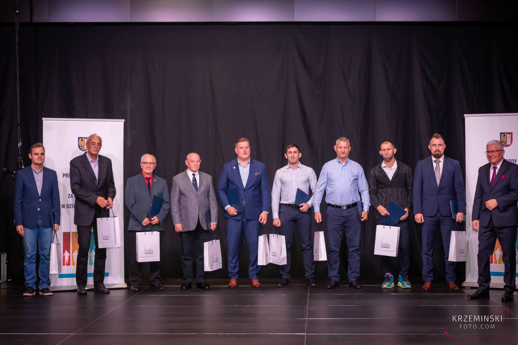 Fot. K. Krzemiński/ krzeminskifoto.com Uhonorowani trenerzy i działacze sportowi