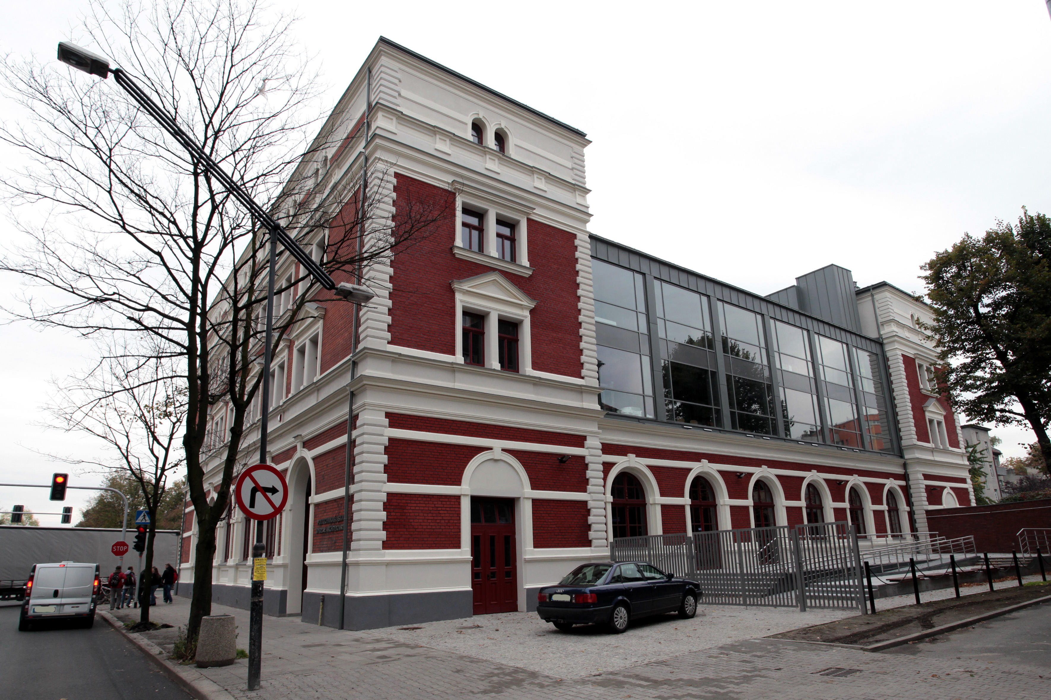 Gebäude der Fakultät für Architektur und Bauwesen