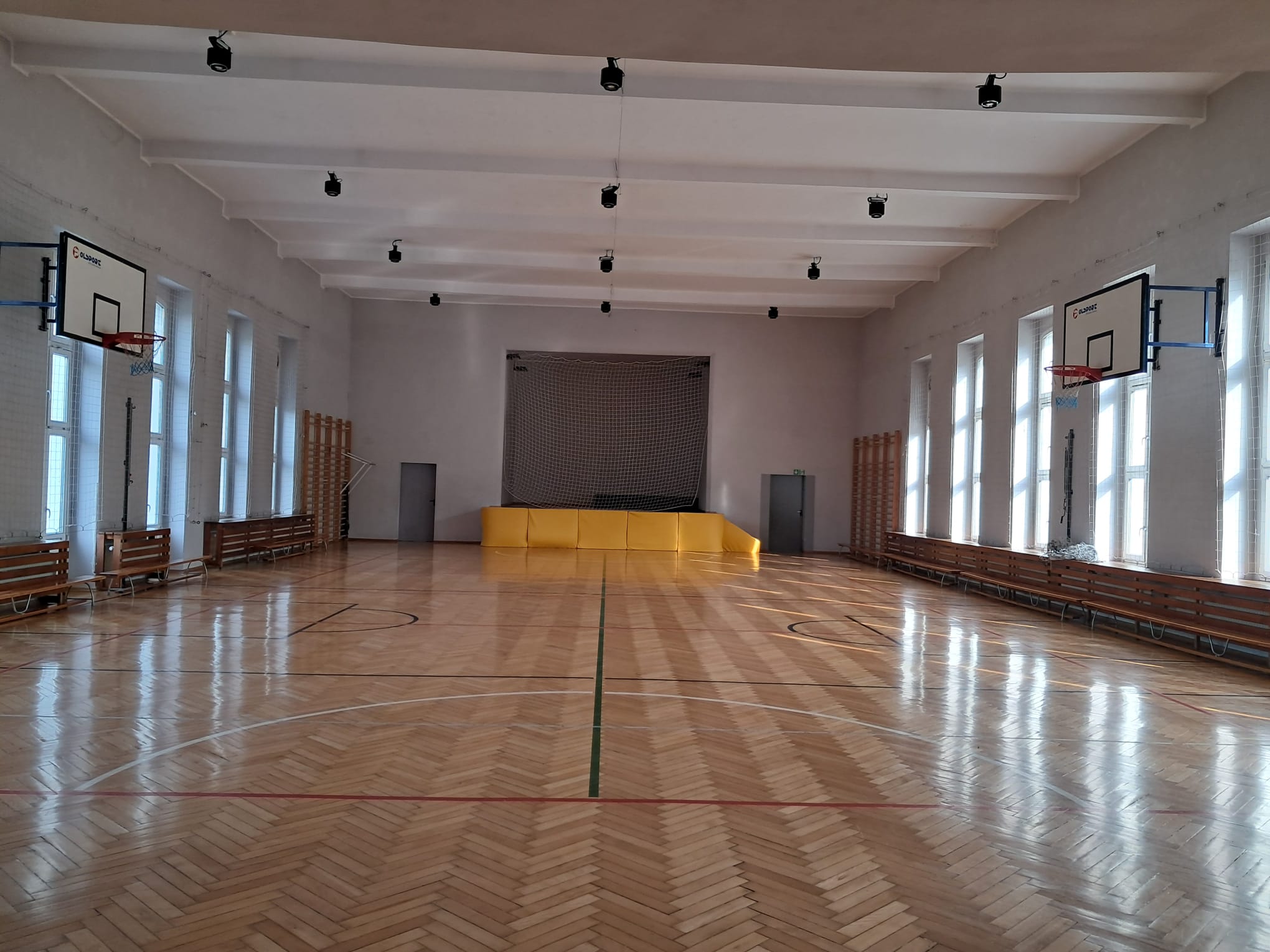 Sala przy SP nr 2