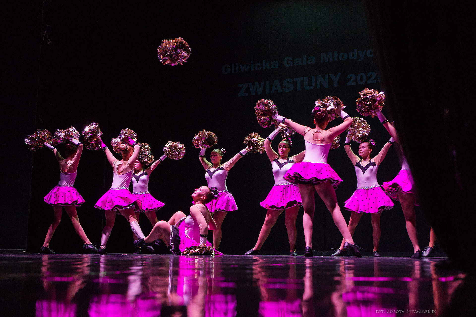 XV Gliwicka Gala Młodych Talentów Zwiastuny 2021 foto: Dorota Nita-Garbiec XV Gliwicka Gala Młodych Talentów Zwiastuny 2021 foto: Dorota Nita-Garbiec