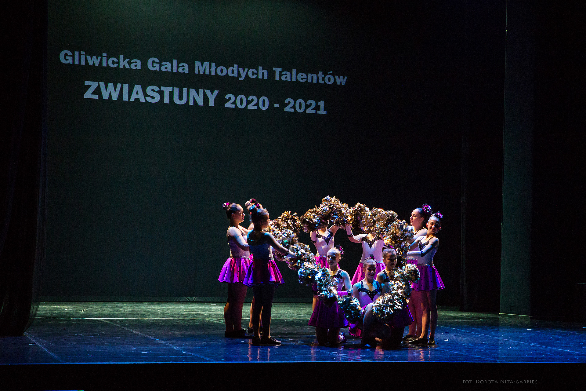 XV Gliwicka Gala Młodych Talentów Zwiastuny 2021 foto: Dorota Nita-Garbiec XV Gliwicka Gala Młodych Talentów Zwiastuny 2021 foto: Dorota Nita-Garbiec