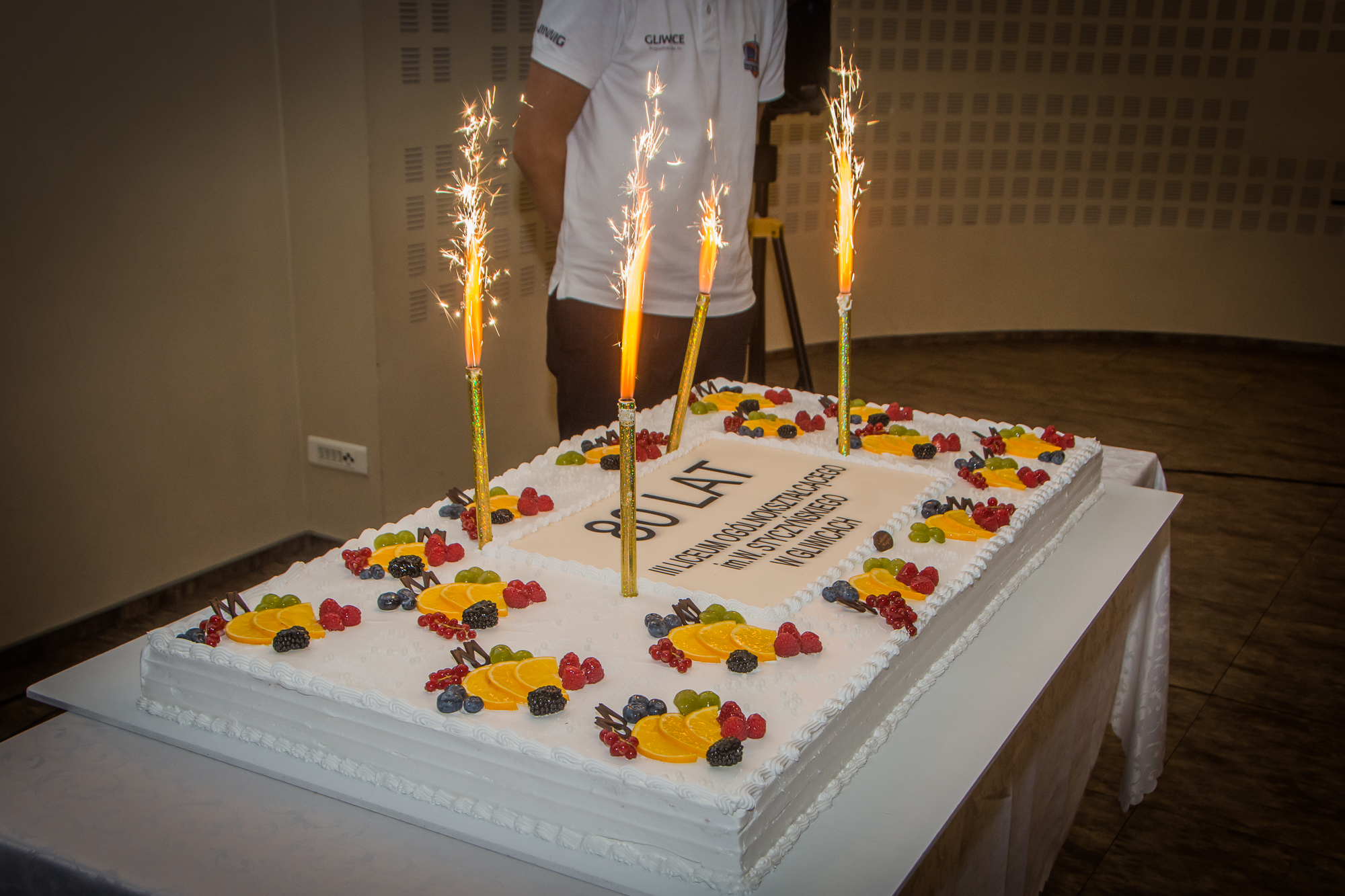 III LO jubileusz 80-lecia