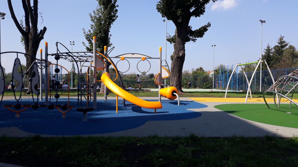 ZSP11 - plac zabaw ZSP11 - plac zabaw