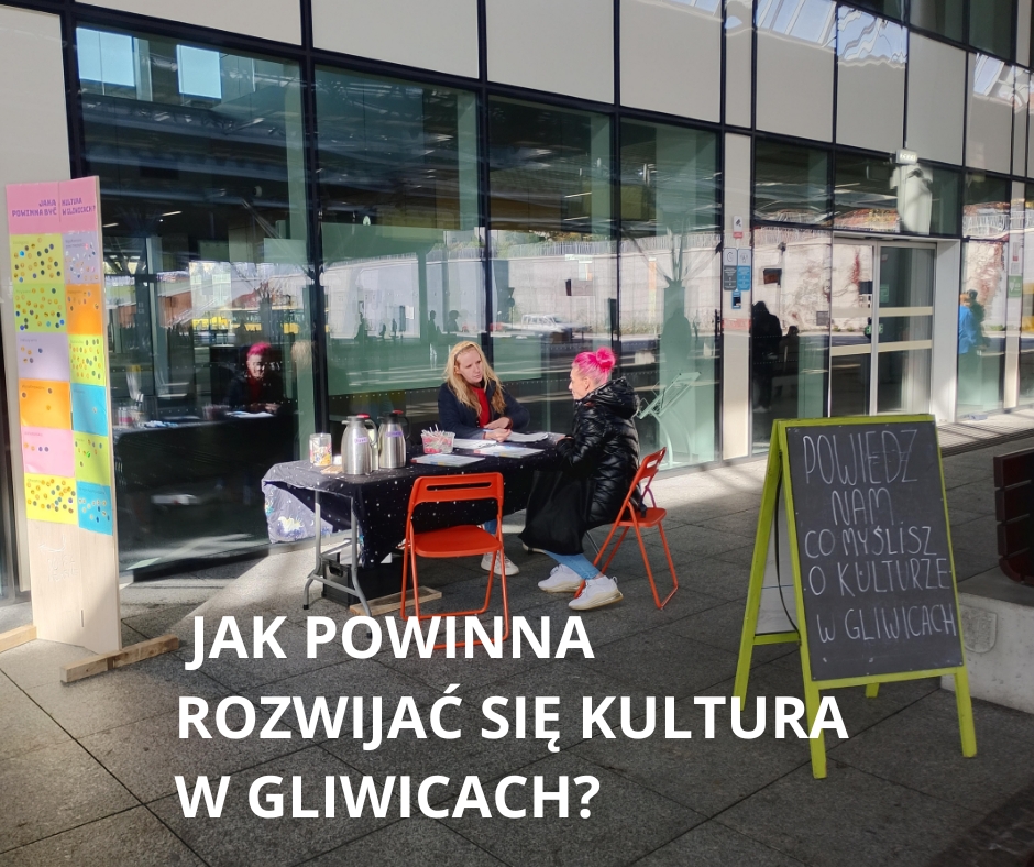 dziewczyny, stół