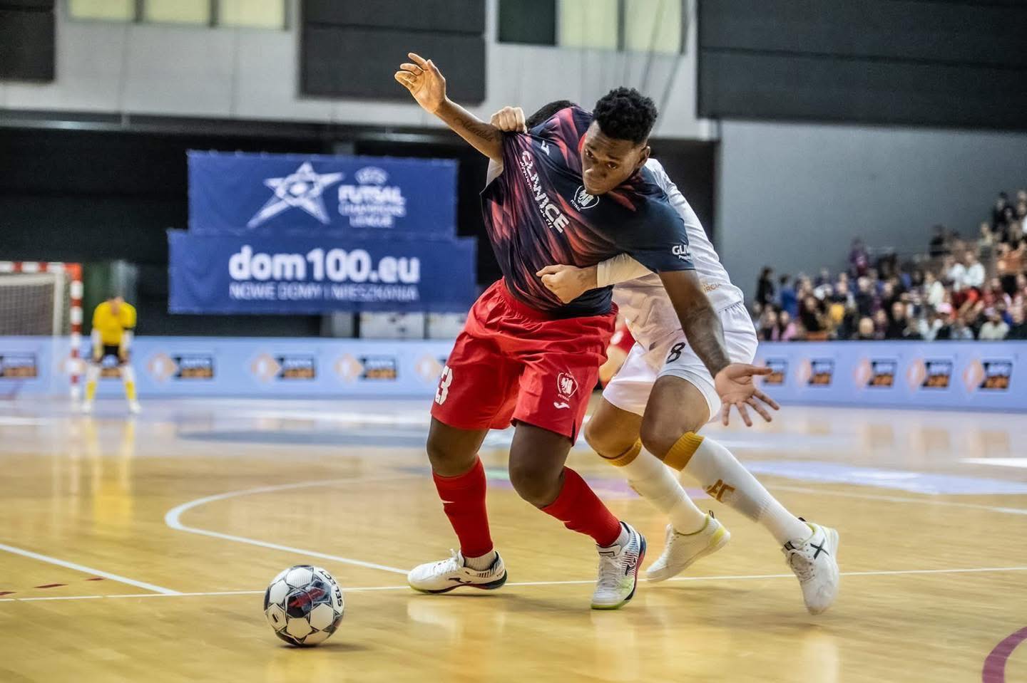 mężczyźni, piłka