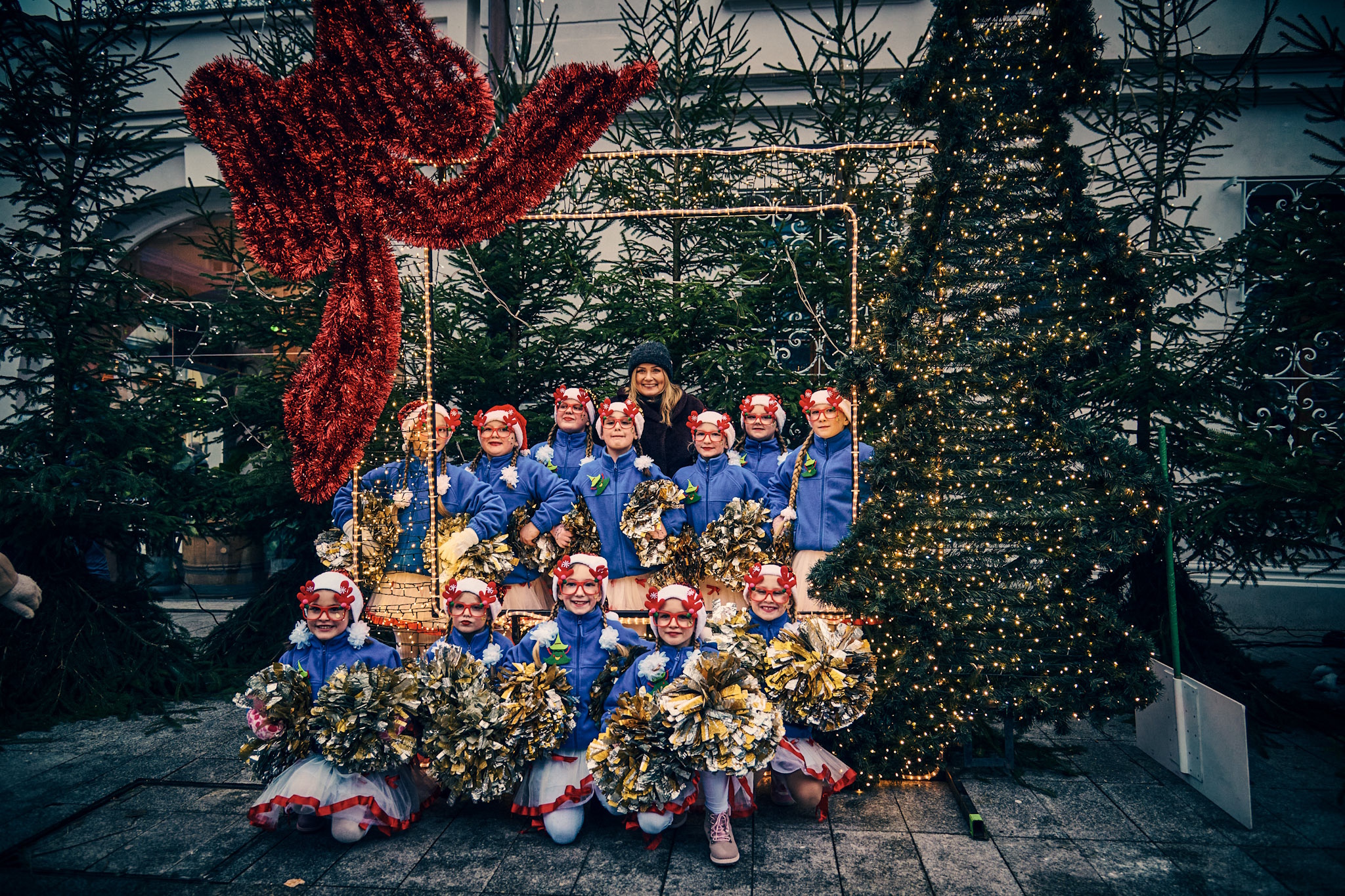 Mażoretki i pani prezydent