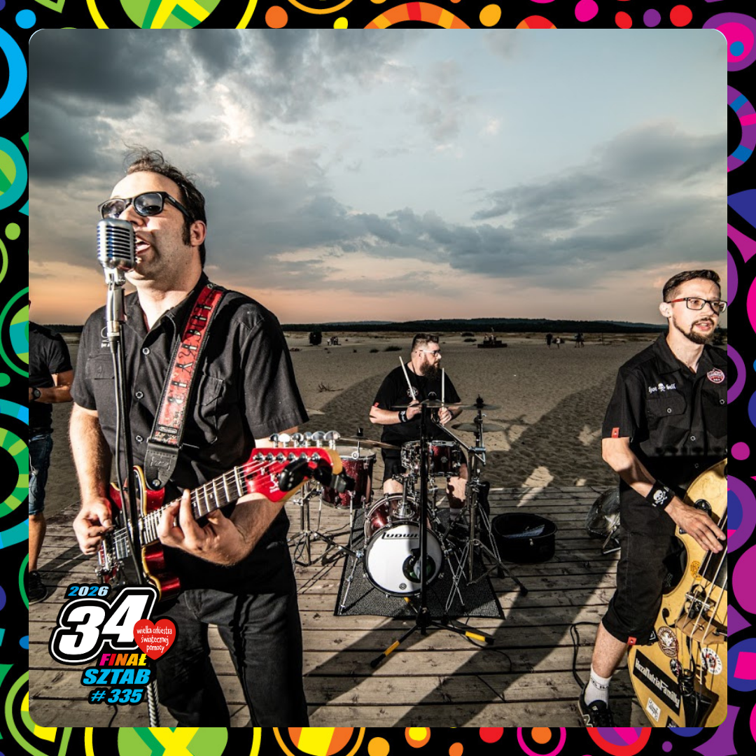 Baner ze zdjęciem zespołu grającego w plenerze