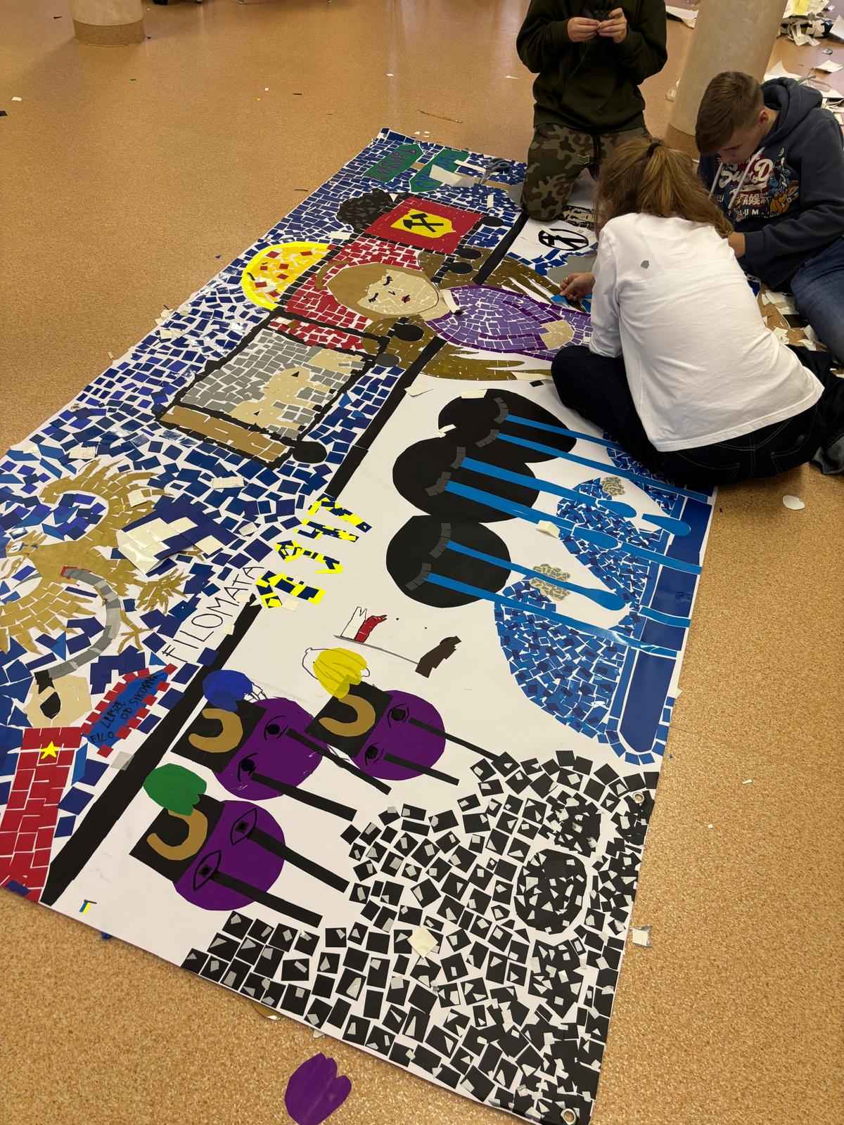 „12 Prac Światła” - Siła Obrazu, Siła Pamięci