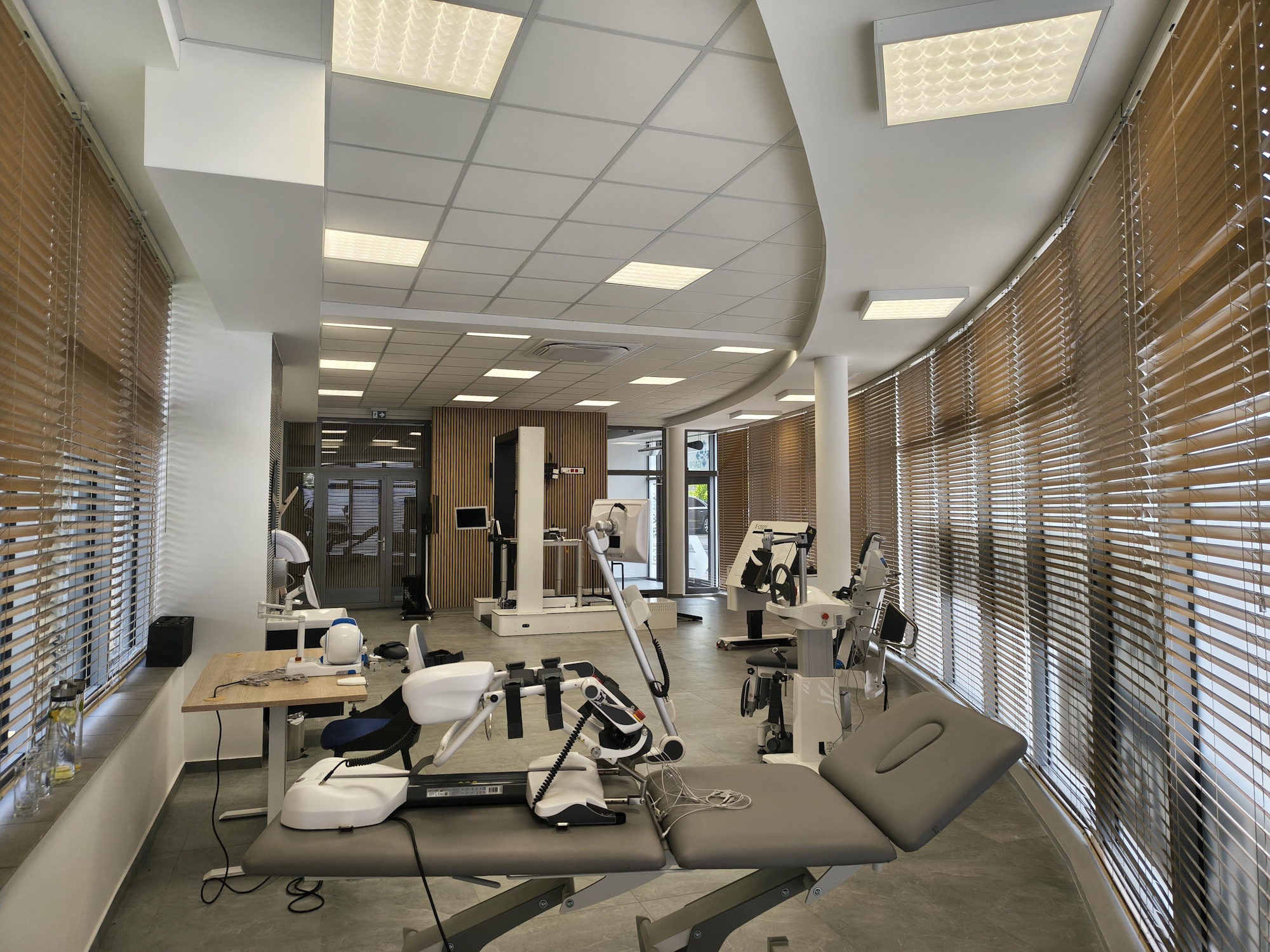 W Gliwicach uruchomiono MedSilesia Innovation Showroom – przestrzeń, w której technologie medyczne mają być nie tylko prezentowane, ale przede wszystkim sprawdzane, ulepszane i przygotowywane do realnego wdrożenia