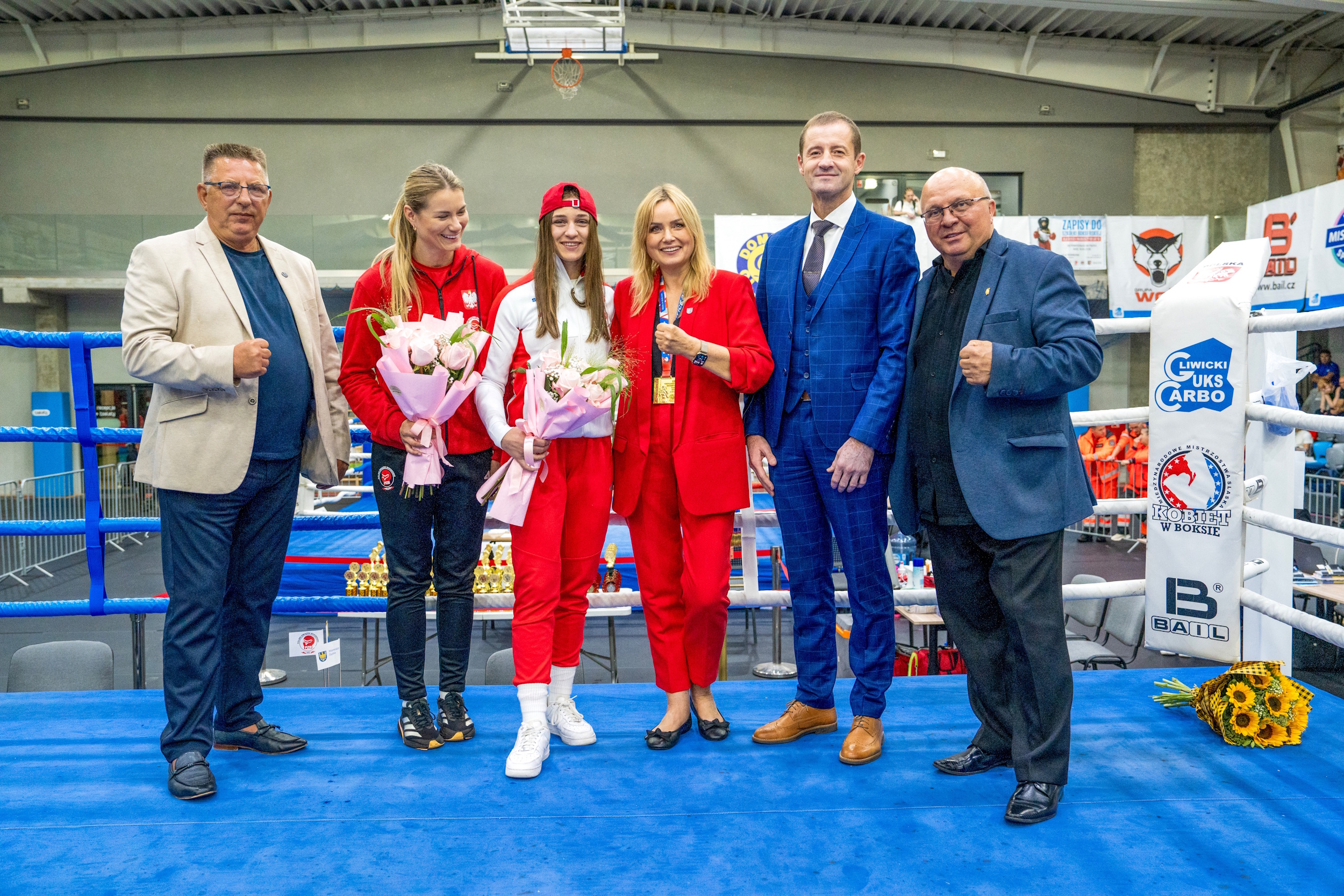 Prezydent Gliwic, Julia Szeremeta i organizatorzy na ringu