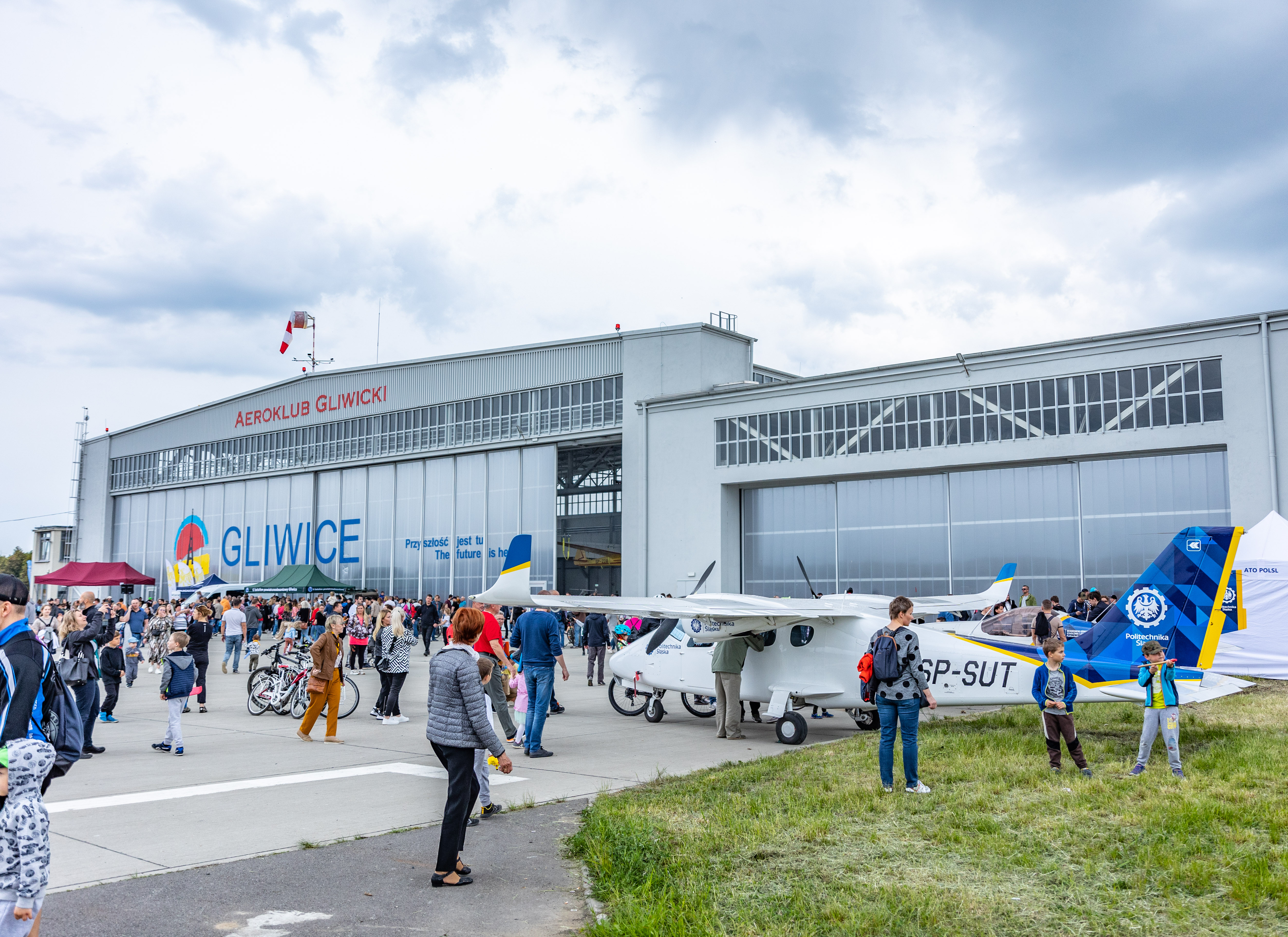 Fot. R. Neumann From The Sky/UM Gliwice Noce pod skrzydłami