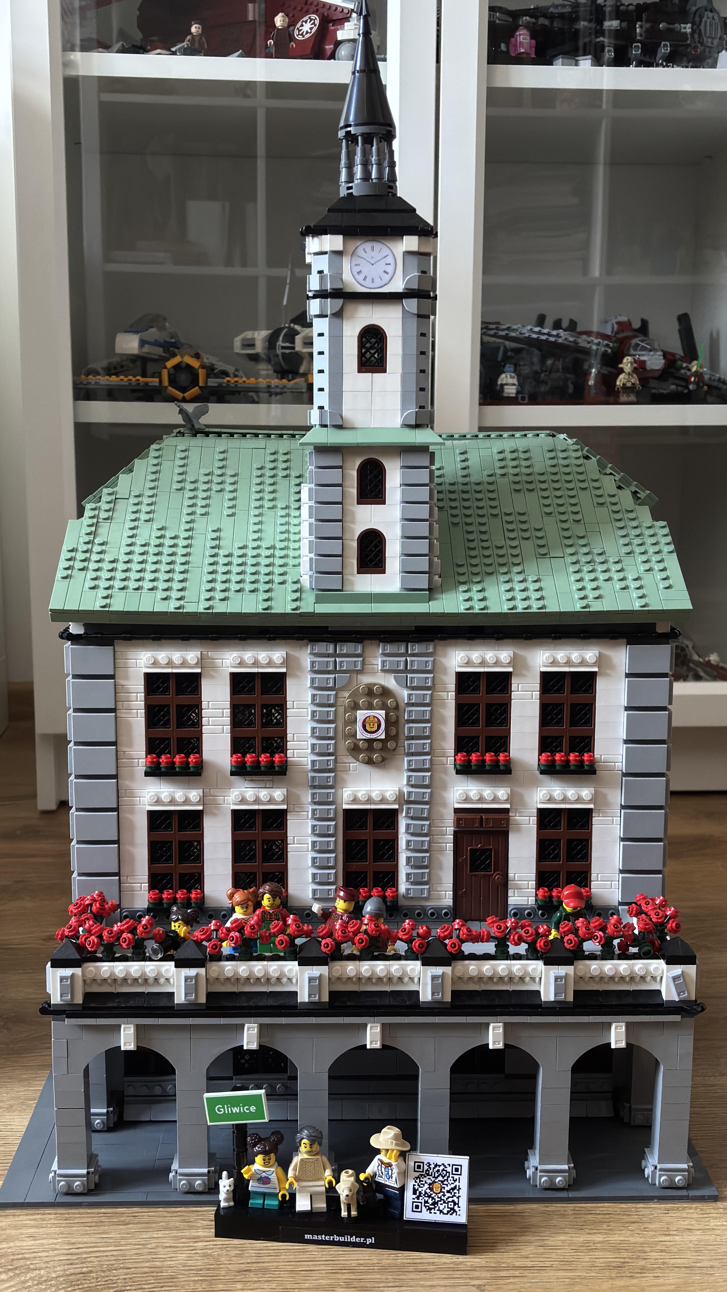 Replika gliwickiego Ratusza z klocków LEGO
