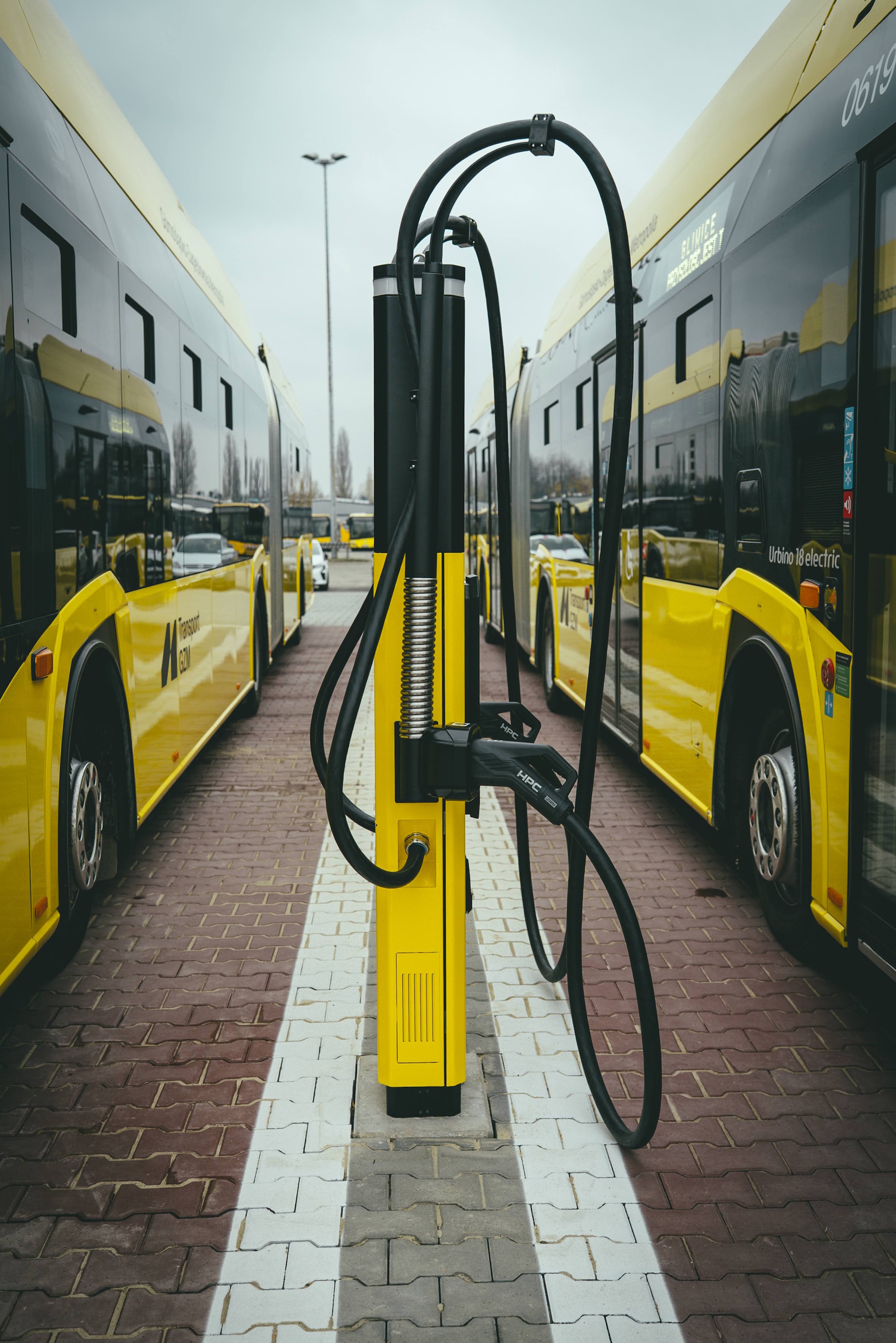 ładowarka autobusowa
