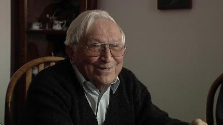 Kadr z filmu dokumentalnego pt. „Gliwickie lata Tadeusza Różewicza” w reż. Krzysztofa Korwin Piotrowskiego Tadeusz Różewicz