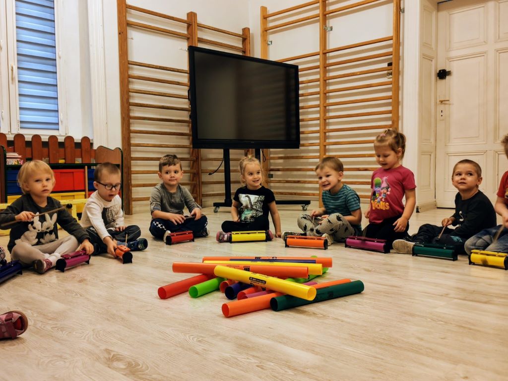 PM21 - zajęcia muzyczne PM21 - zajęcia muzyczne