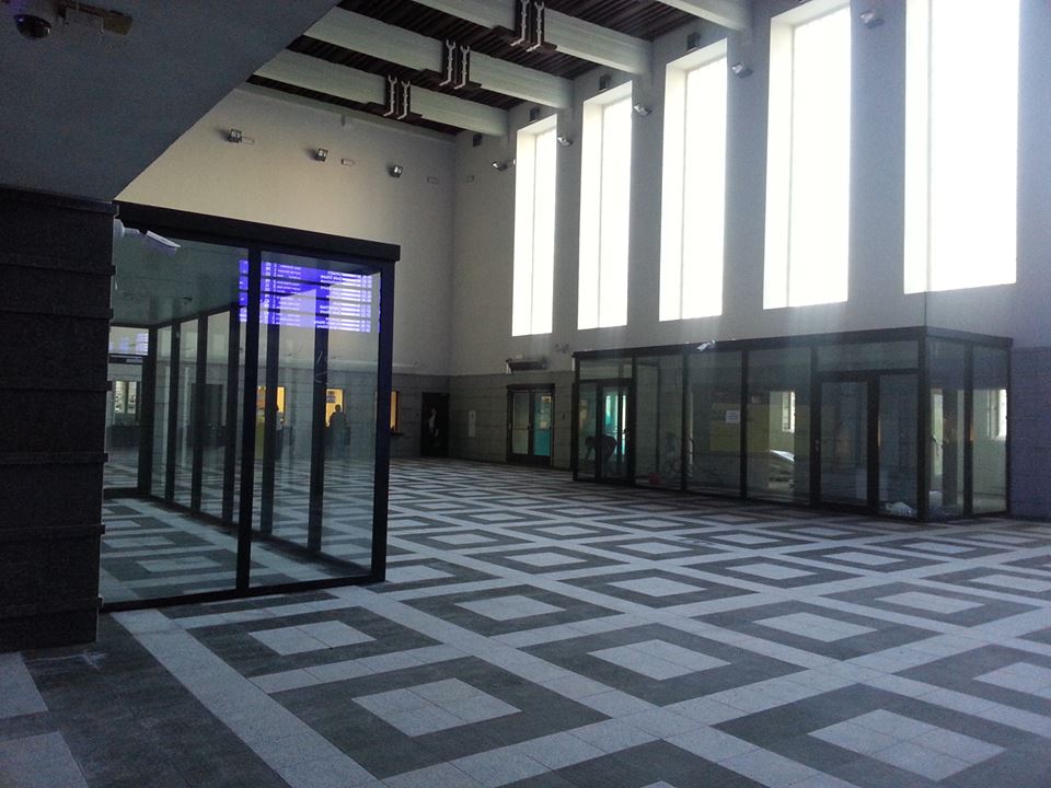 Główny hol dworca PKP otwarty!