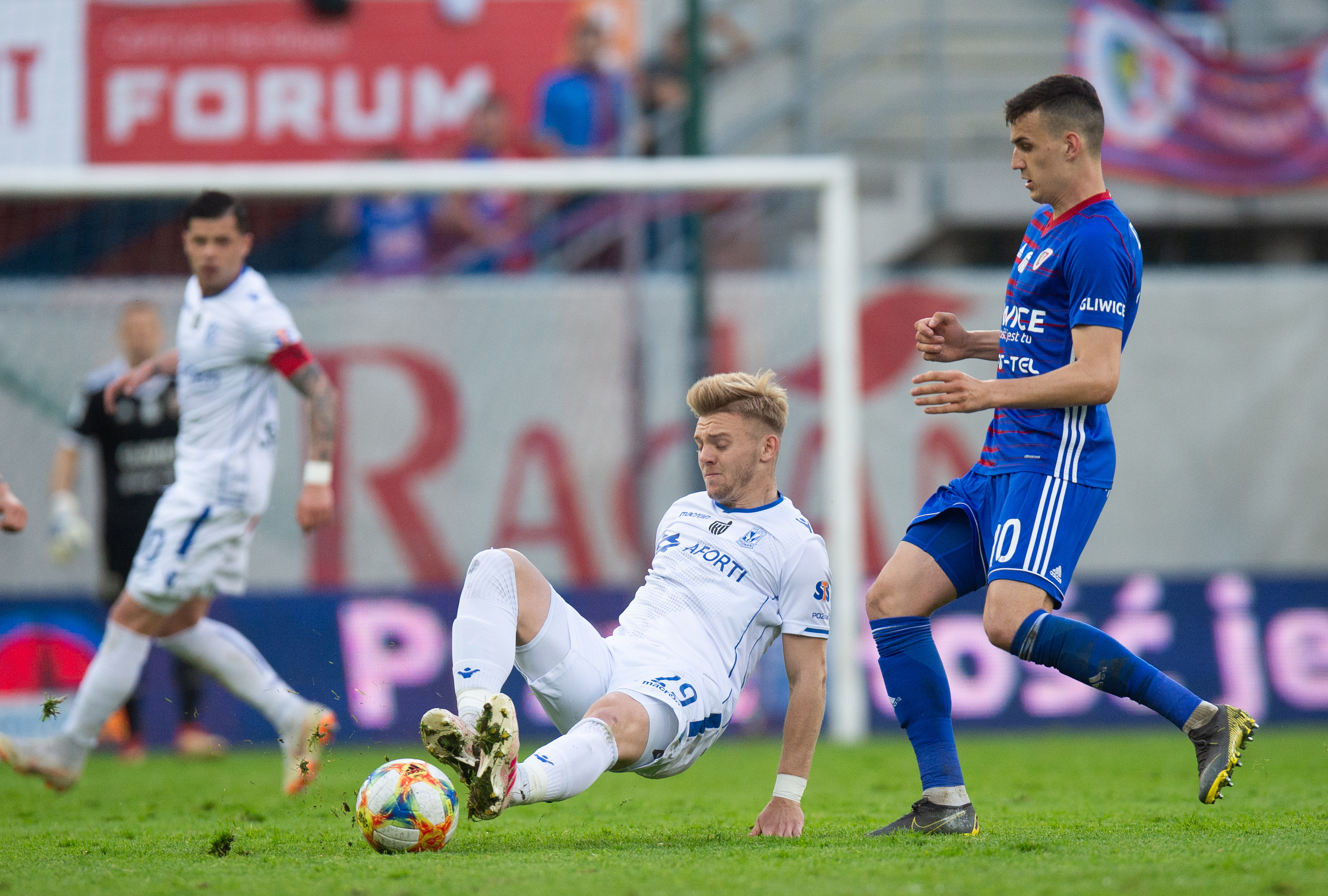 Piast zmierzy się z Lechem przy Okrzei