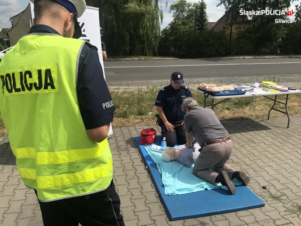 Kierowcy mieli wybór: mandat albo... ćwiczenie