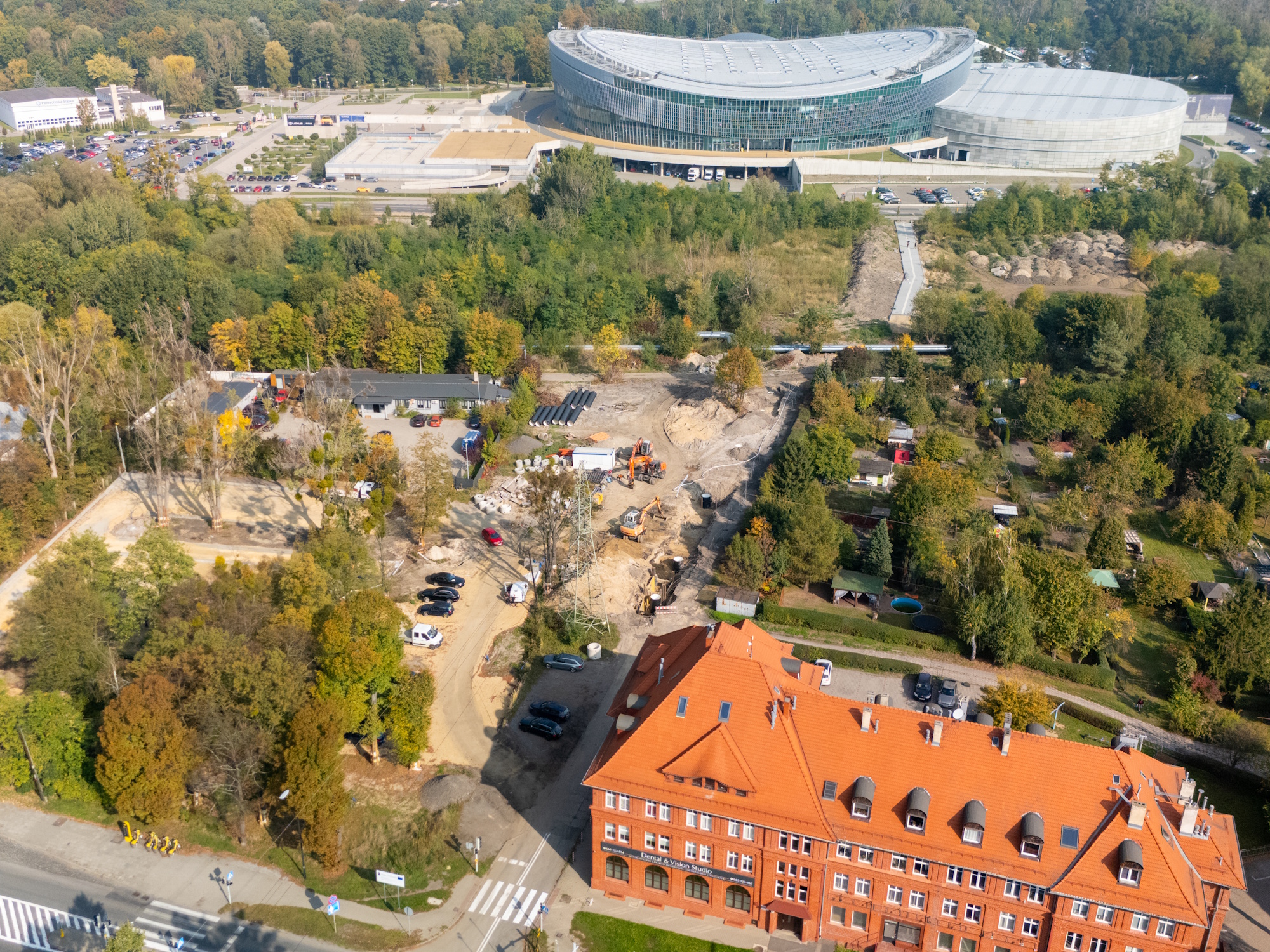 Cztery węzły przesiadkowe w budowie. Sprawdzamy postęp prac