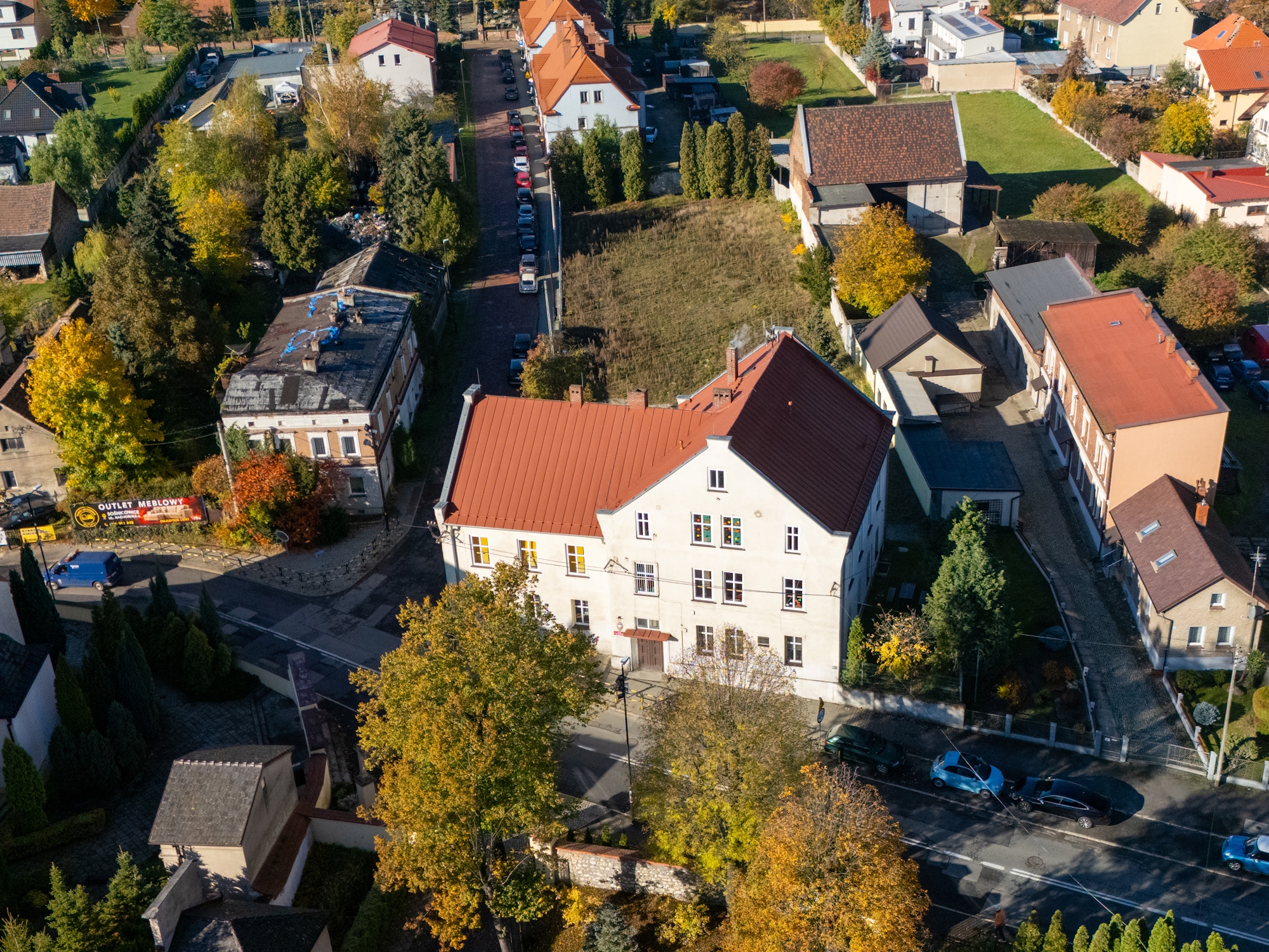 Nowe szkolne skrzydło, sala gimnastyczna i łącznik, lepsze warunki dla uczniów. Łabędzką „29” czeka rozbudowa