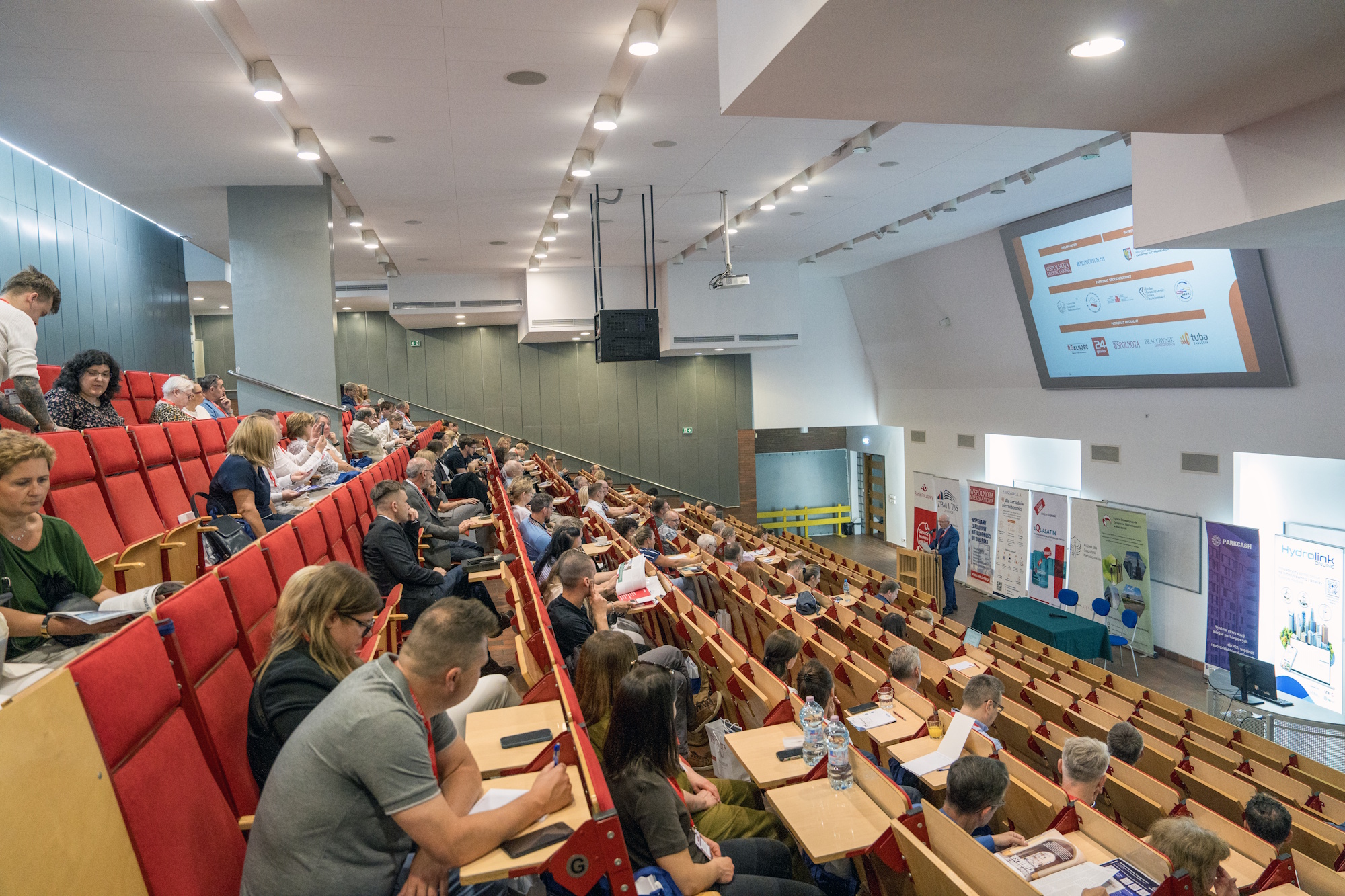 Nowe technologie, nowe przepisy, nowe wyzwania. Branża nieruchomości debatowała w Gliwicach