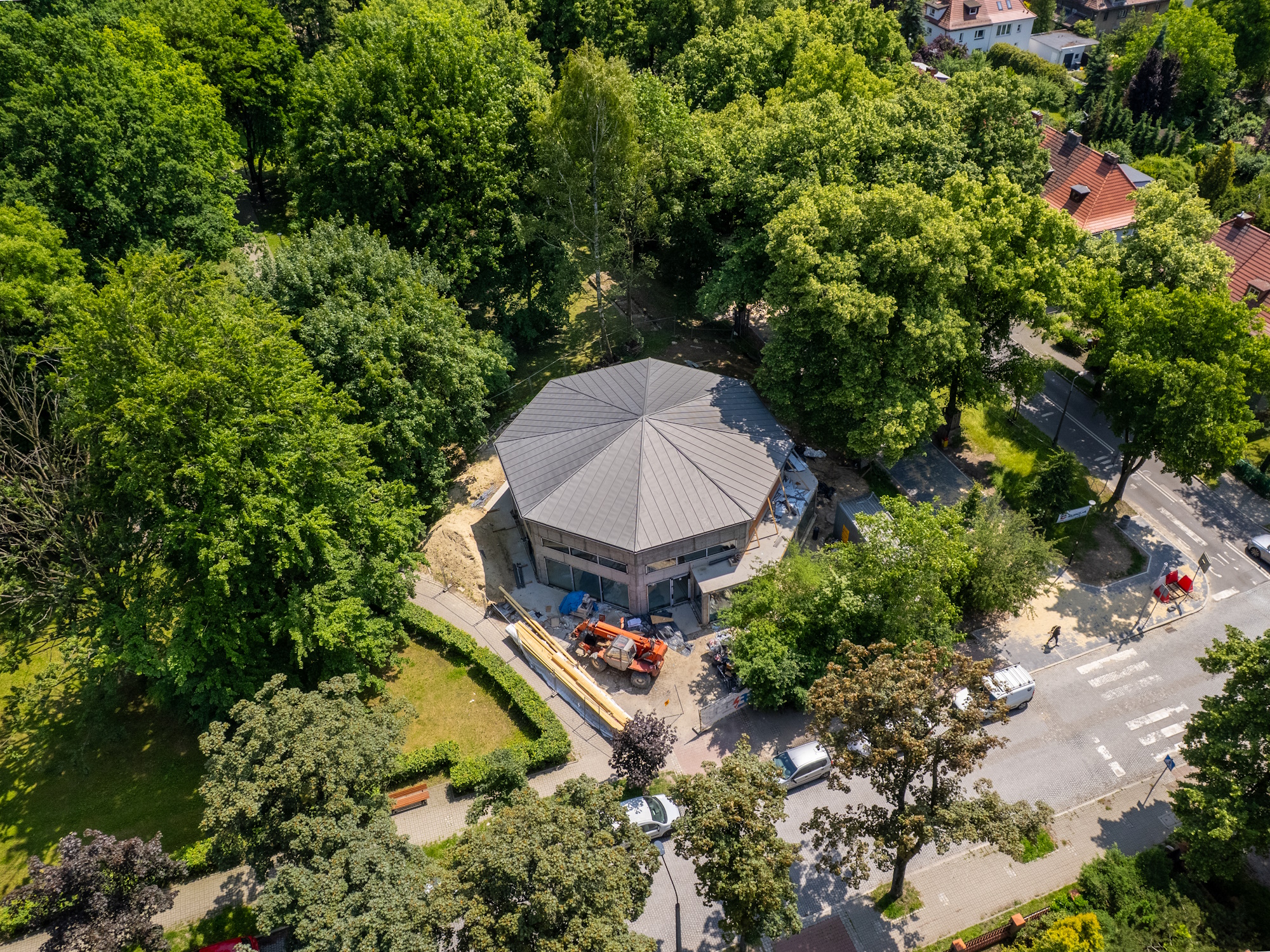 „Okrąglak” coraz bliżej. Umowa z najemcą podpisana
