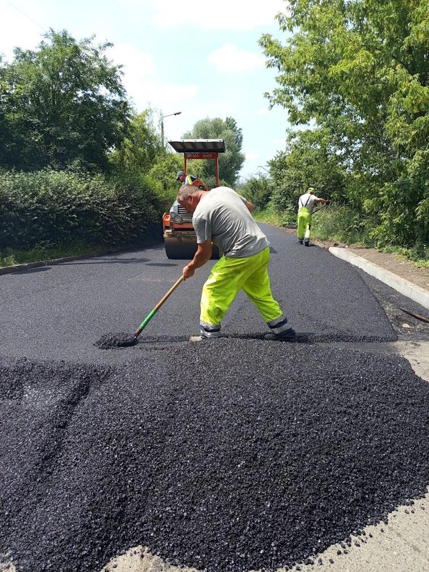 Czterech oferentów w przetargu na utrzymanie dróg wewnętrznych