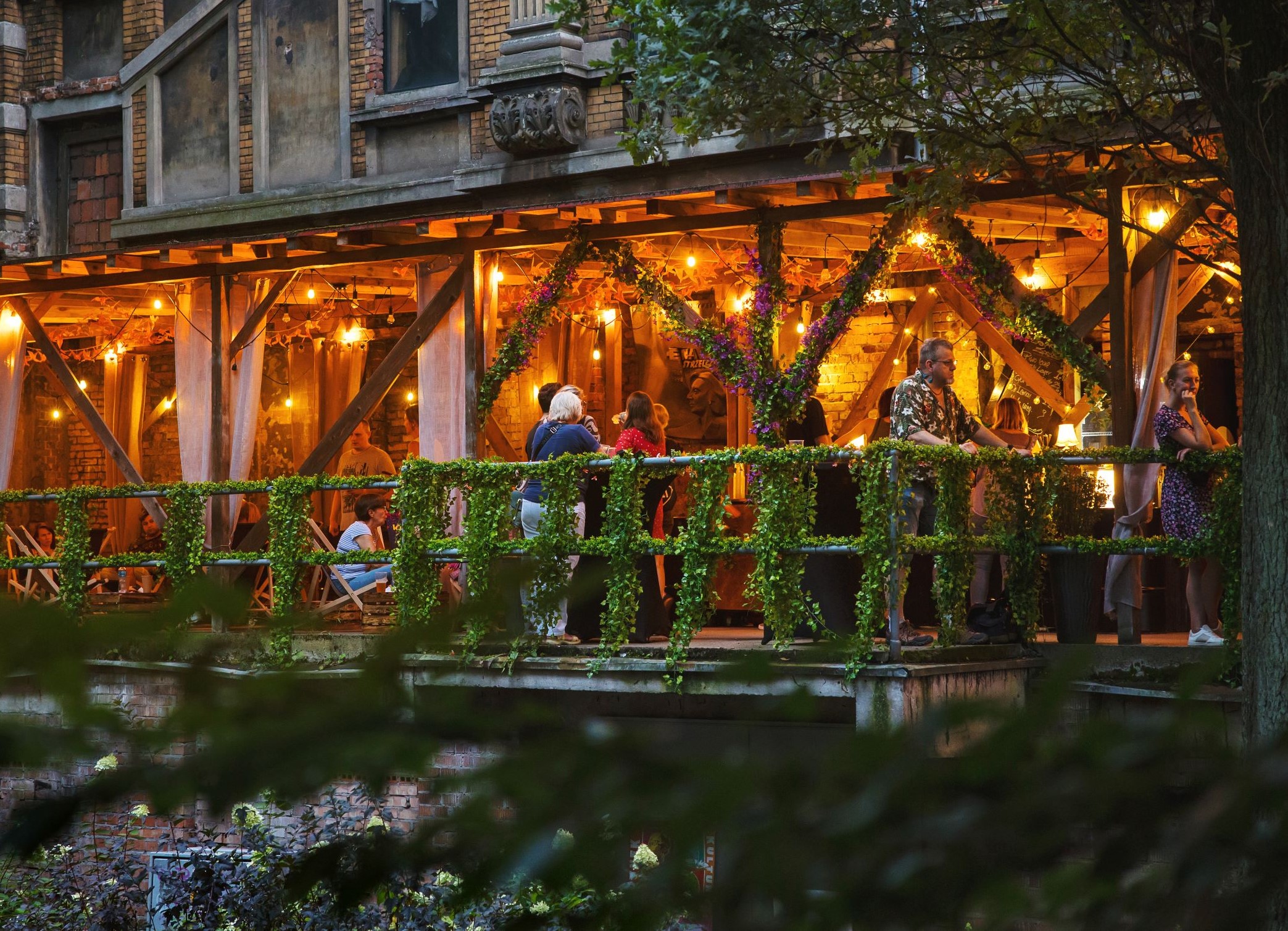 Ruiny Teatru Victoria w Gliwicach mają działać w tym roku do końca września