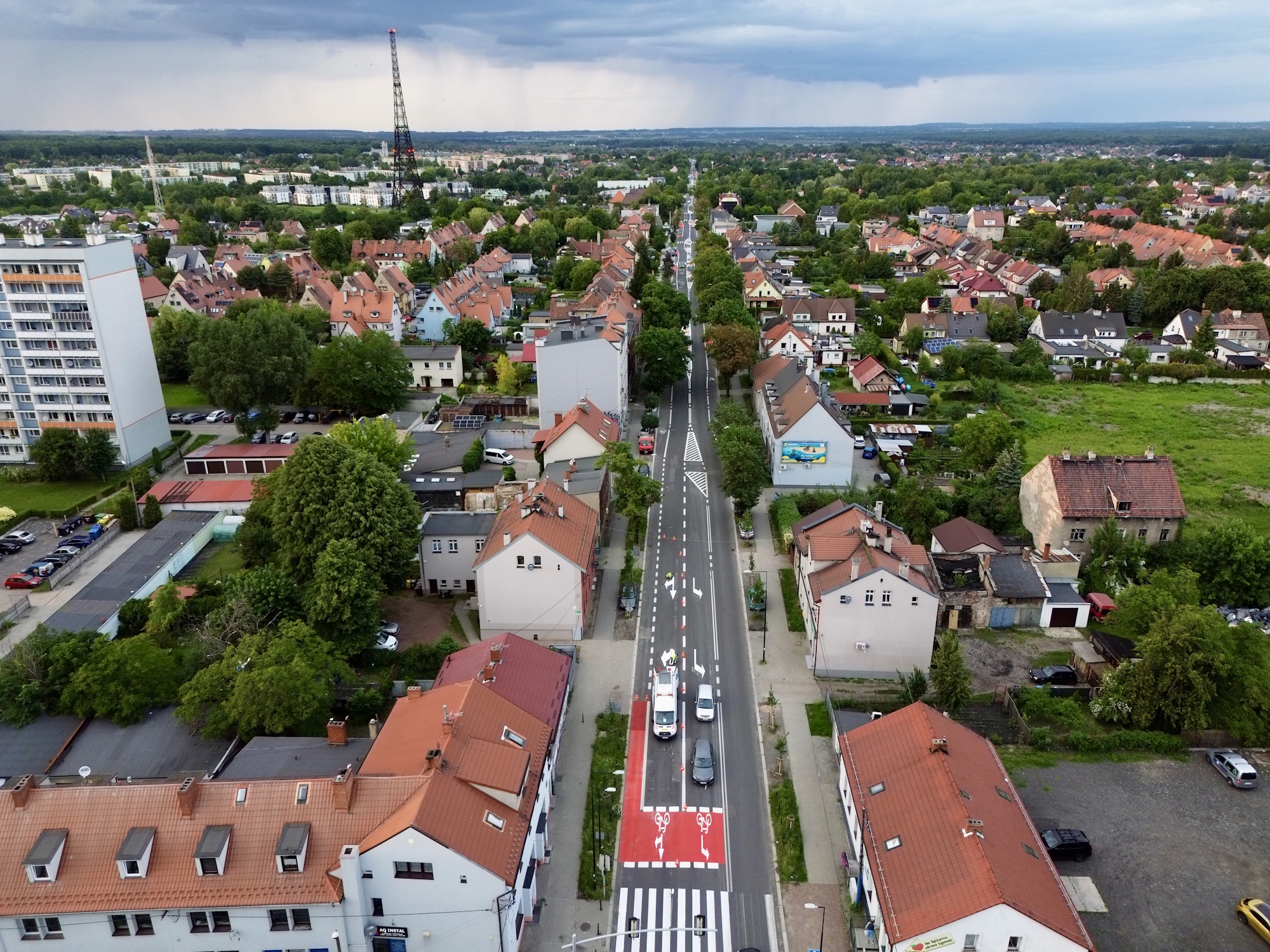 ulica, budynki, zieleń