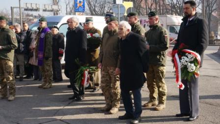 Pamięci bohaterów