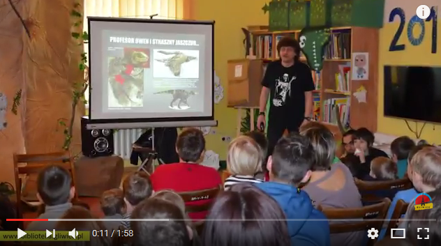 Oko w oko z dinozaurem... w bibliotece!