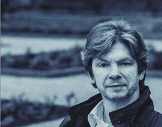 Łobodziński czyta (i śpiewa) Dylana
